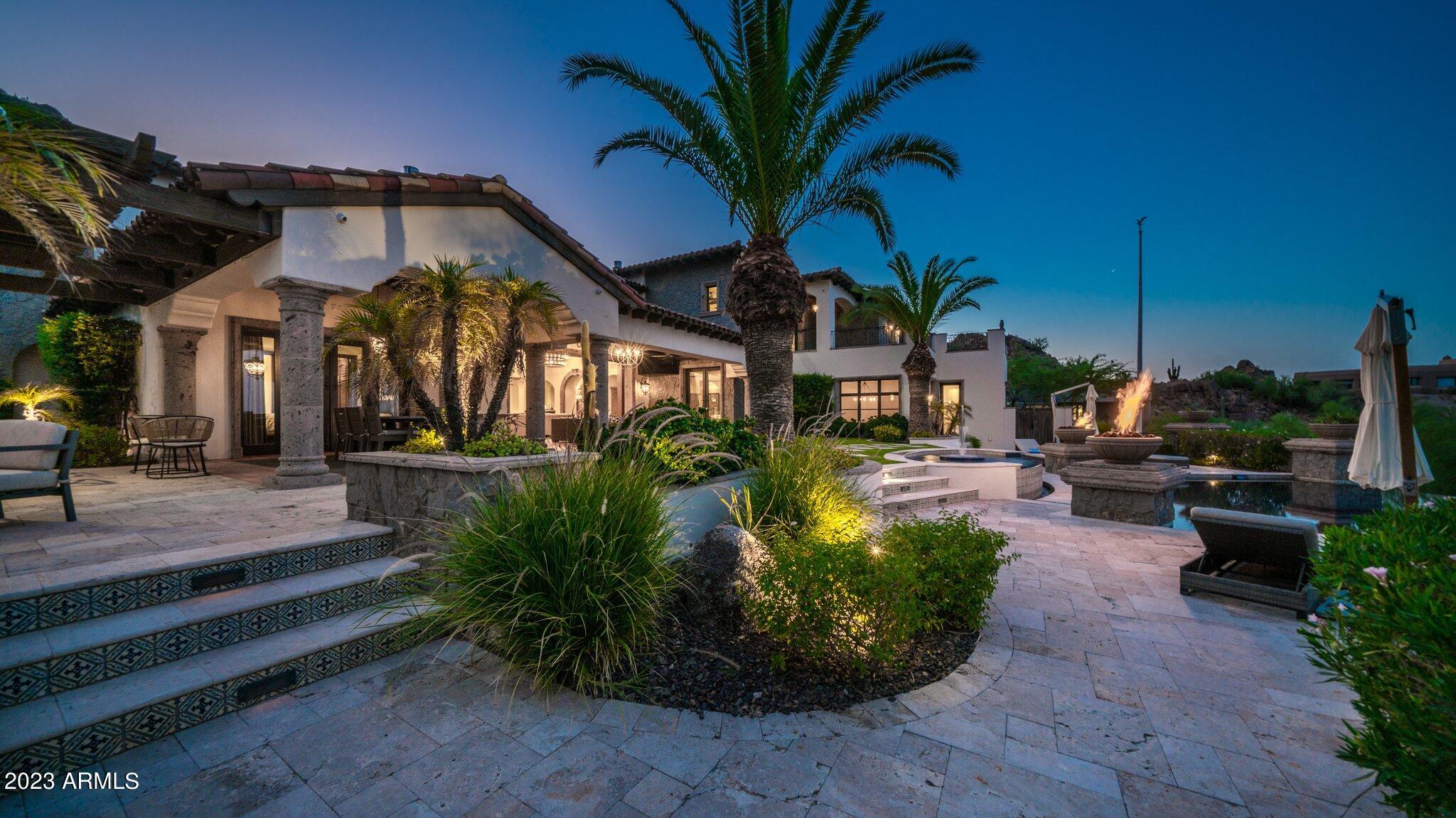 ROLLING HILLS HEIGHTS - Residential