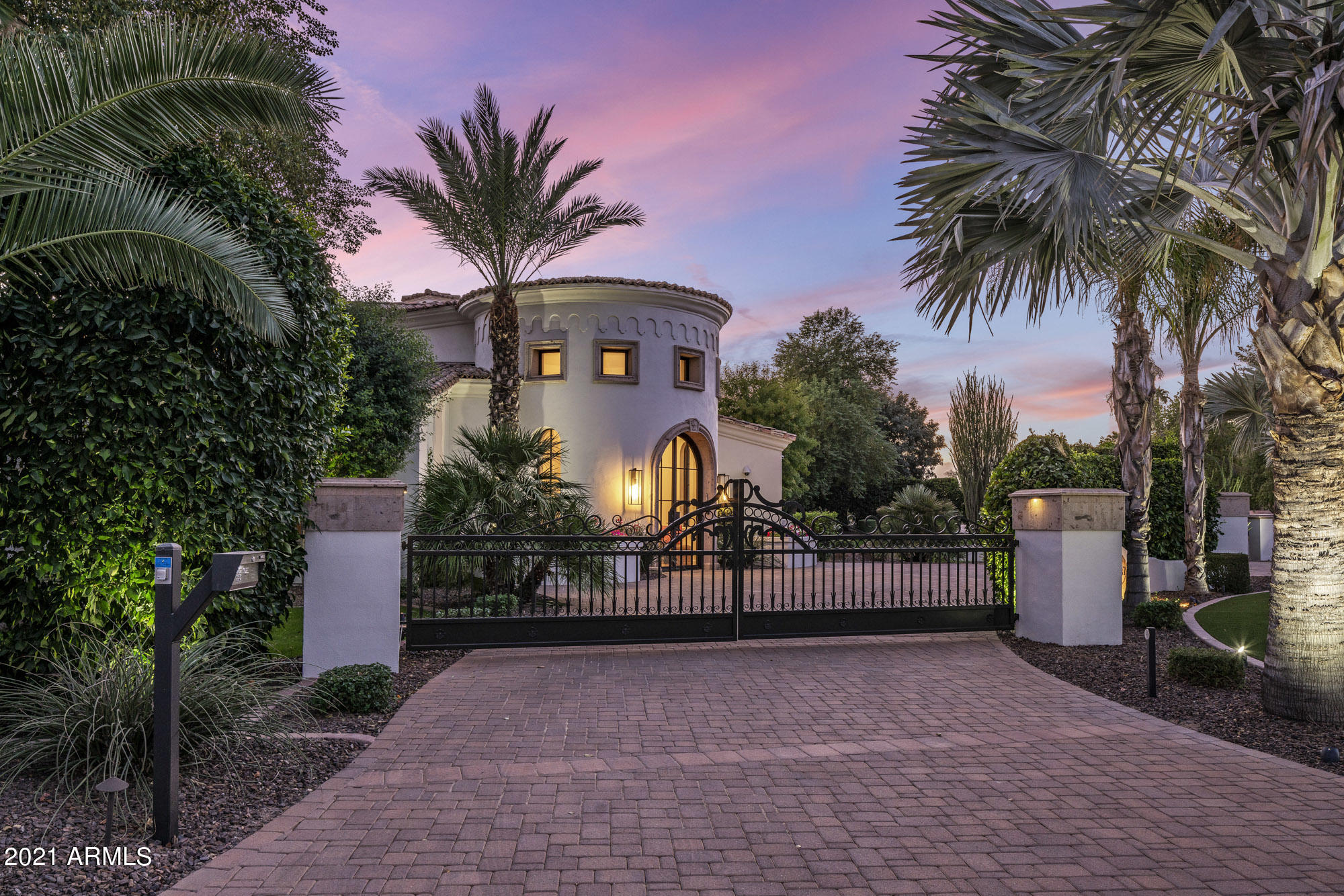 LaJolla Aces II - Residential