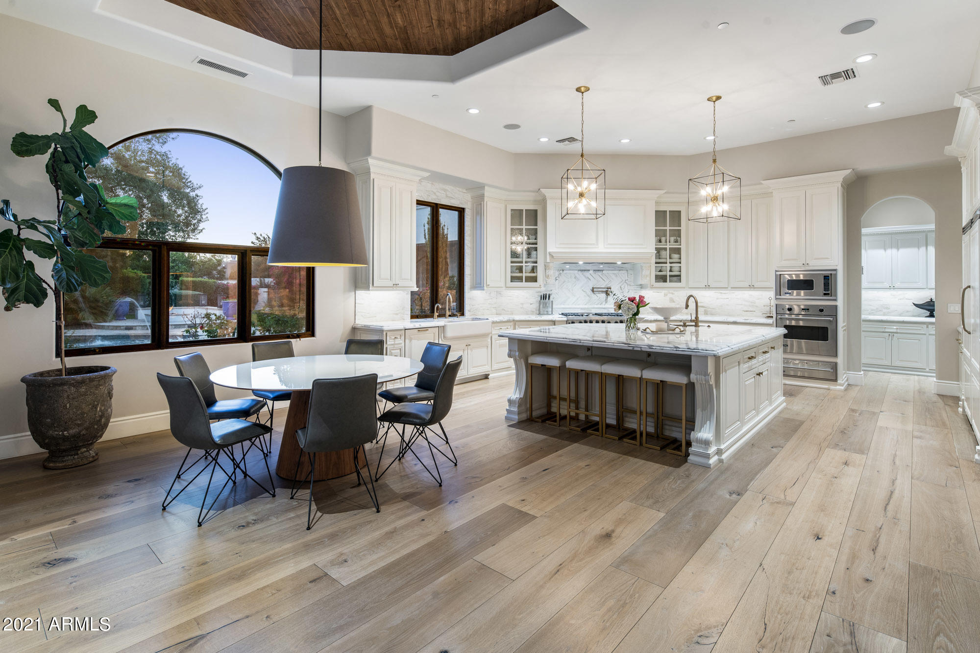 LaJolla Aces II - Residential
