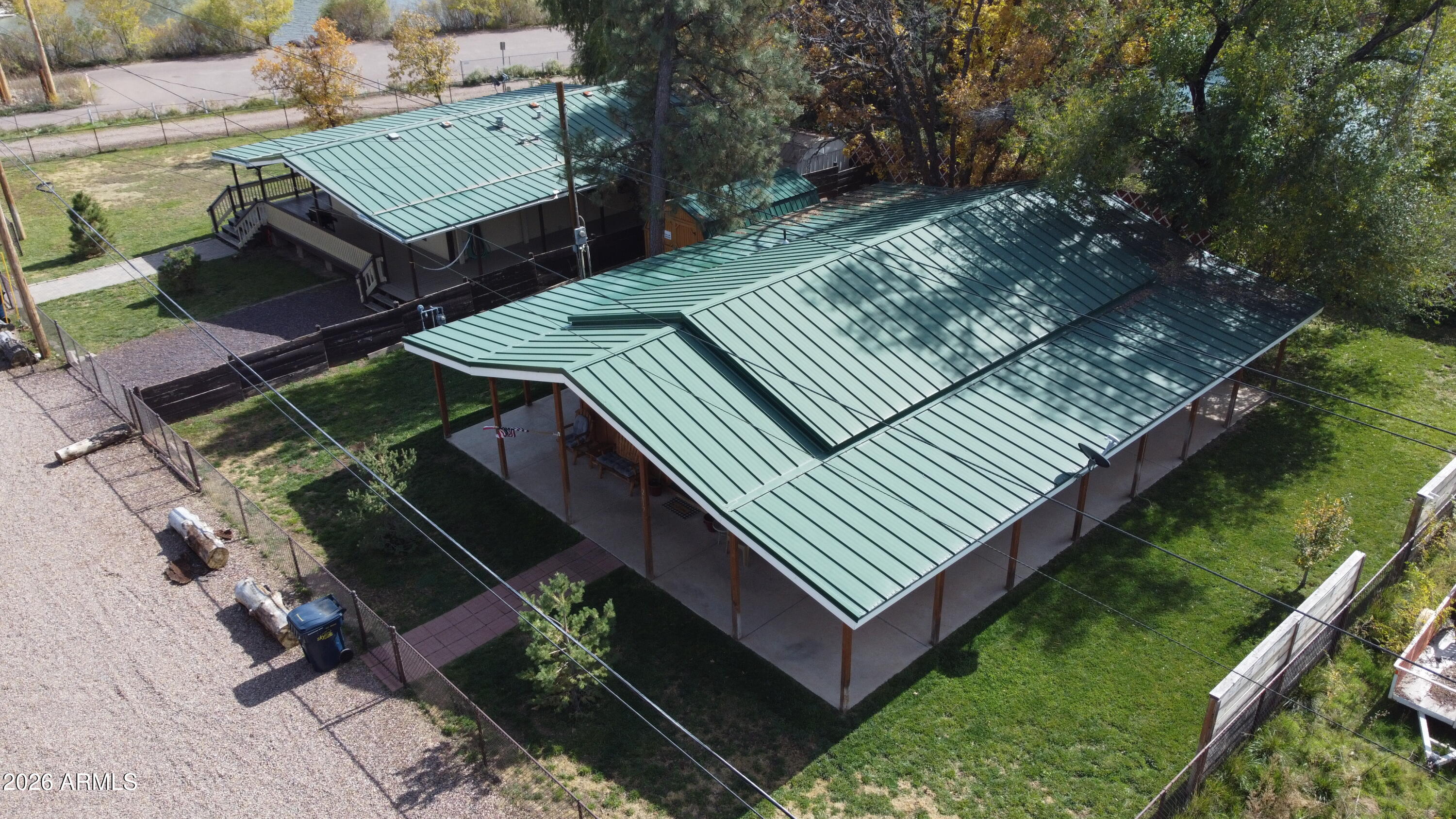 WEST LAKE PARK - Residential