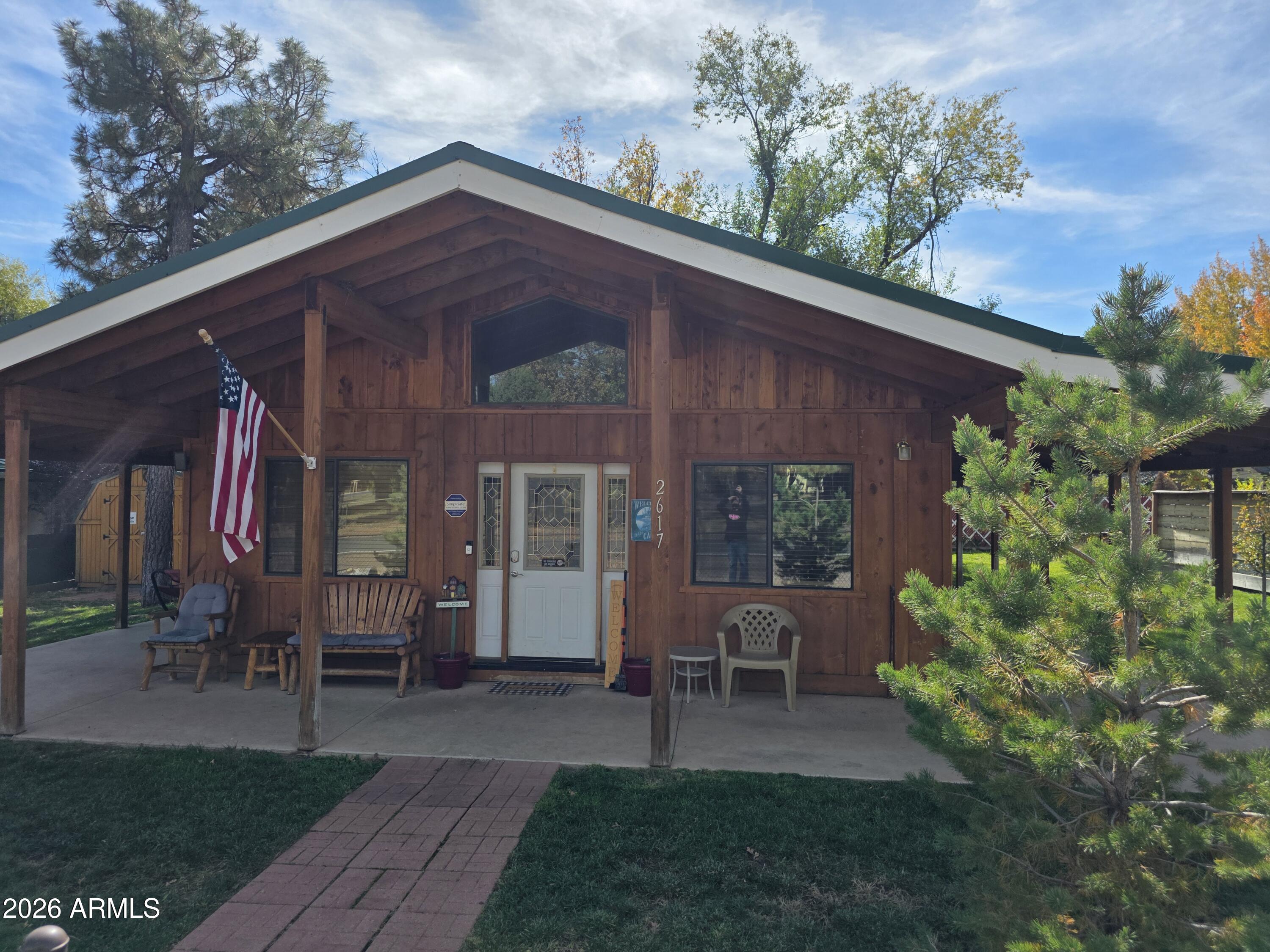 WEST LAKE PARK - Residential
