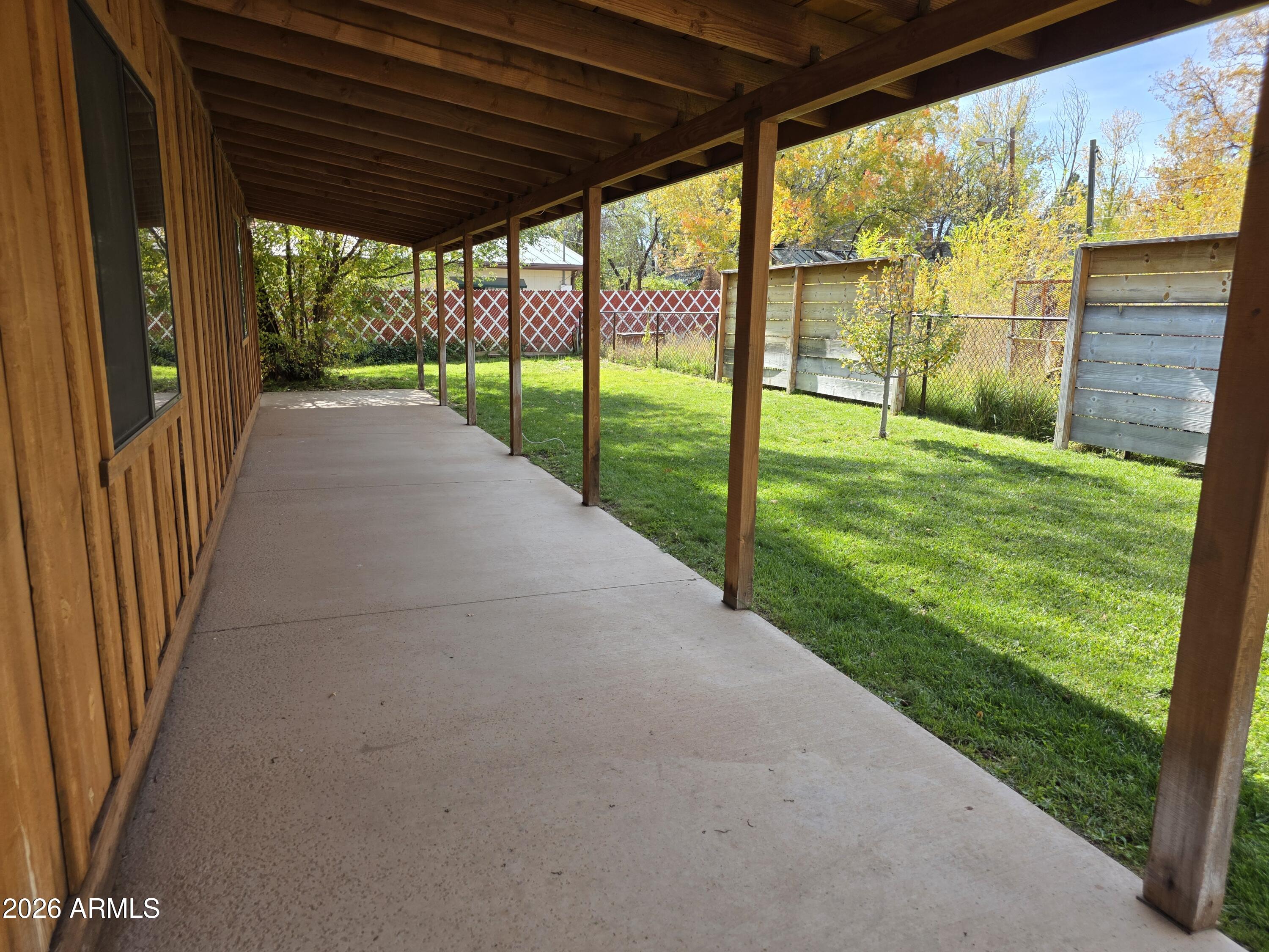WEST LAKE PARK - Residential