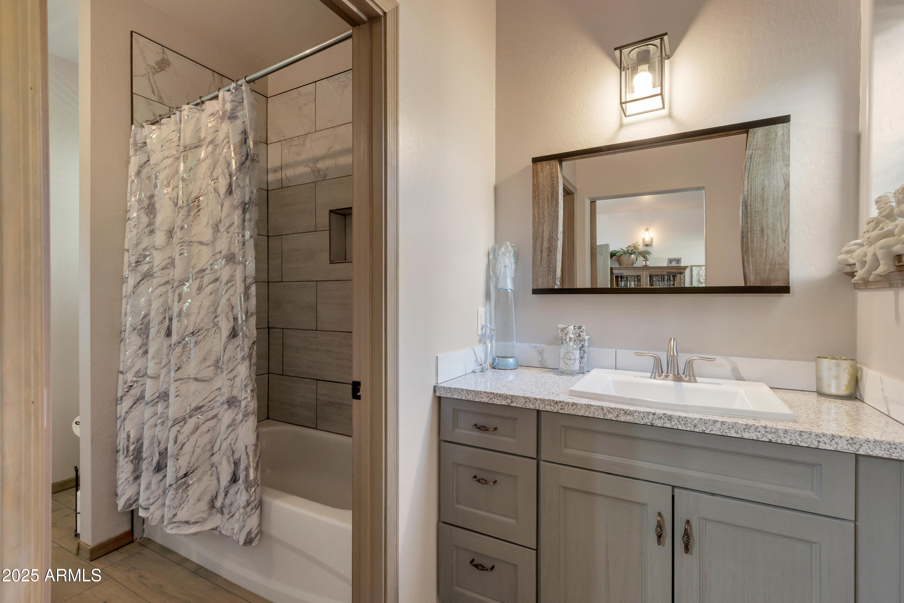DIAMOND CREEK RANCH - Residential