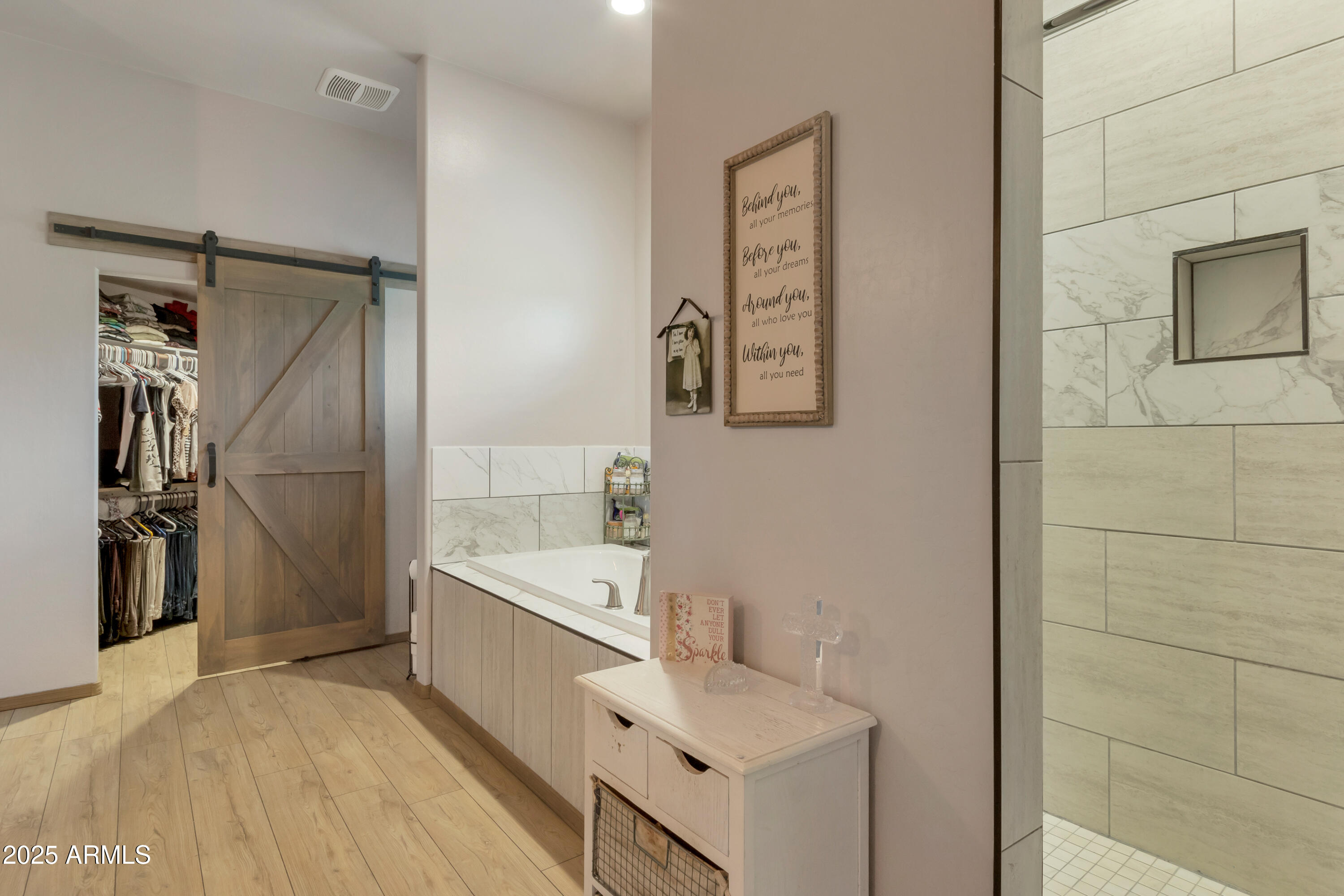 DIAMOND CREEK RANCH - Residential