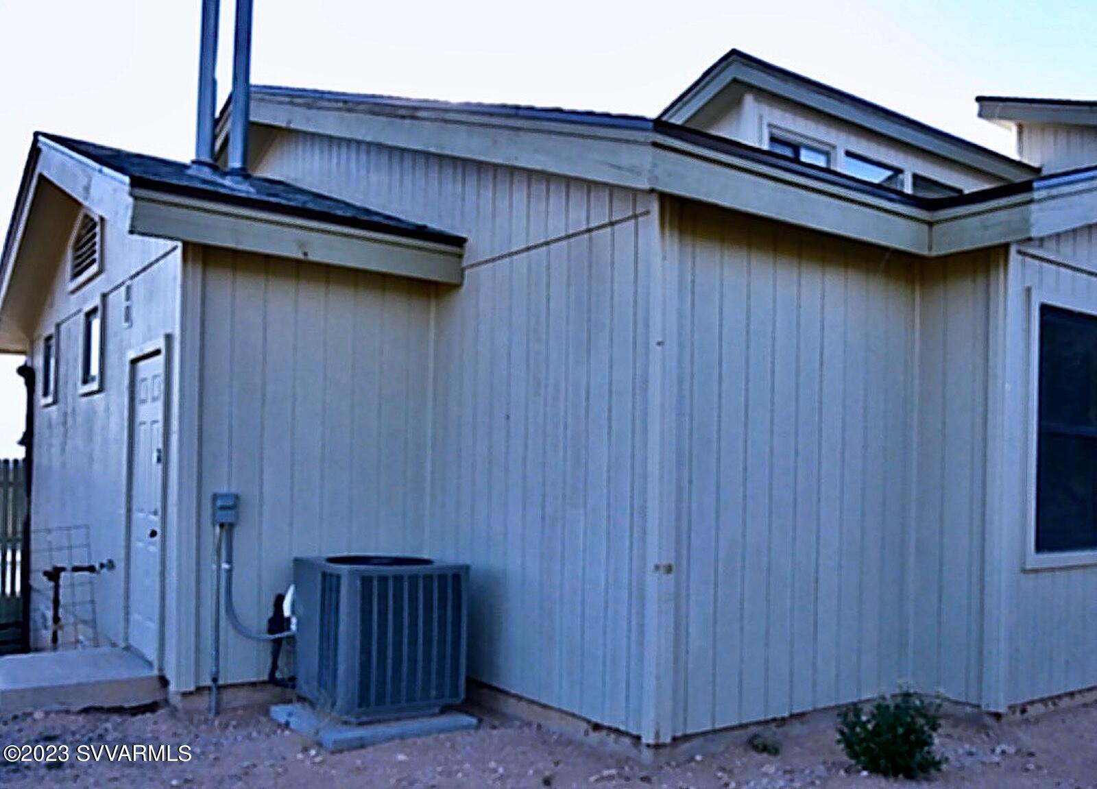 Under 5 Acres - Residential