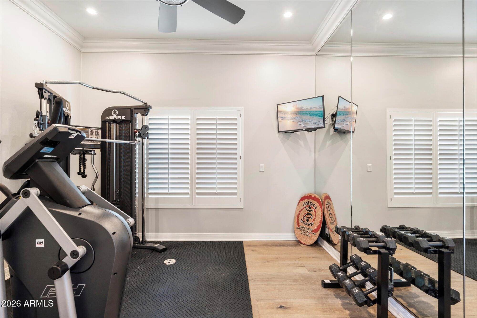 CAMELBACK COUNTRY ESTATES UNIT 4 - Residential