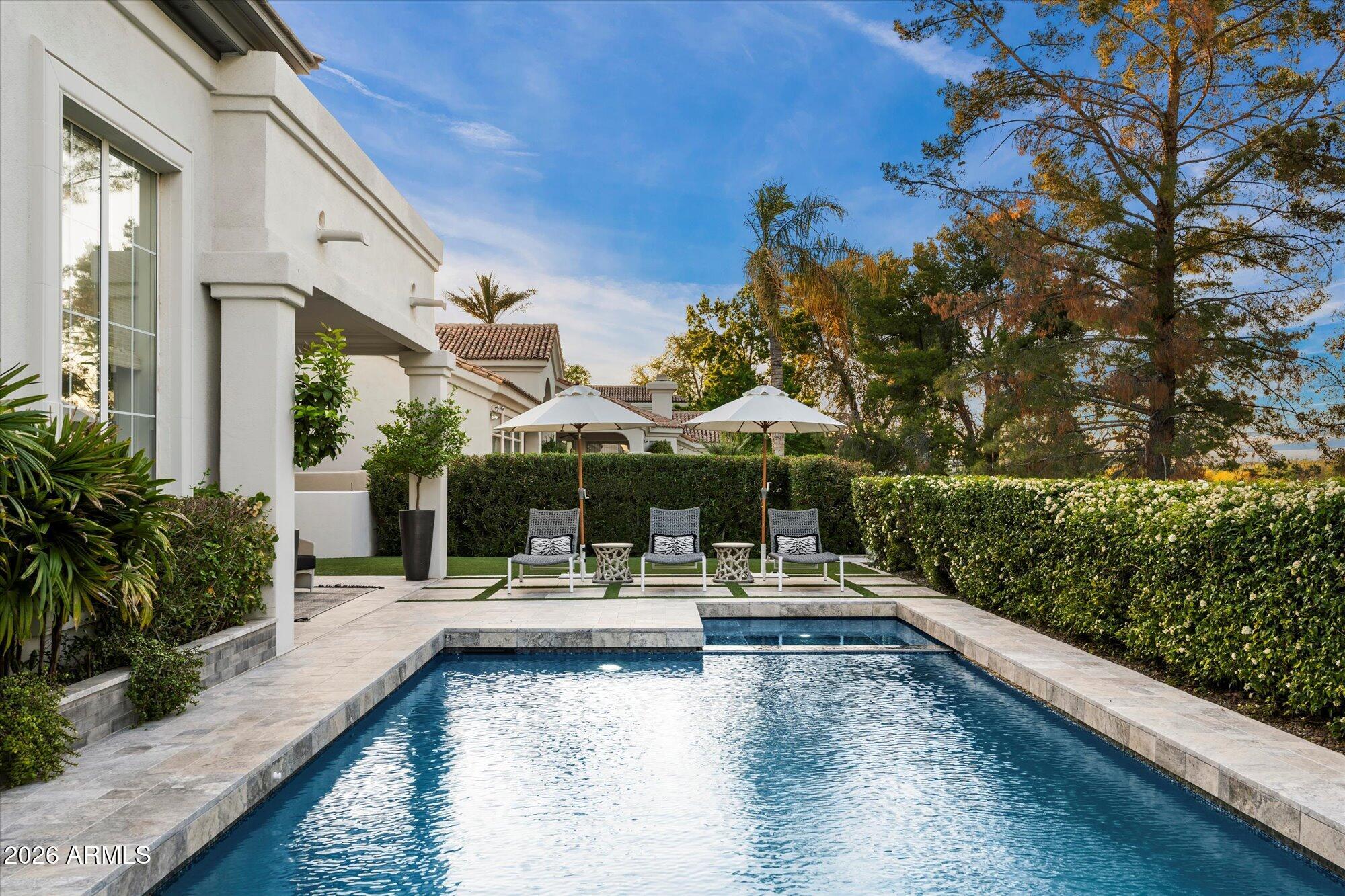 CAMELBACK COUNTRY ESTATES UNIT 4 - Residential
