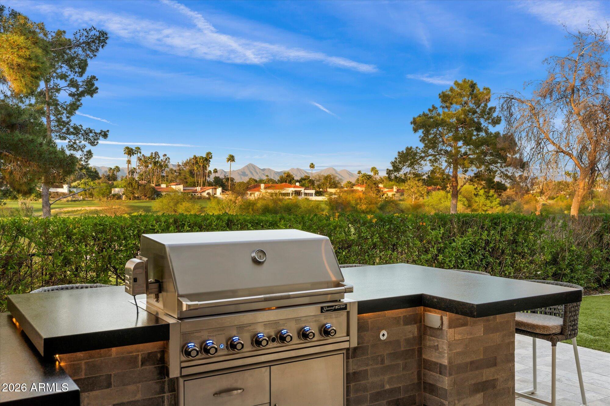 CAMELBACK COUNTRY ESTATES UNIT 4 - Residential
