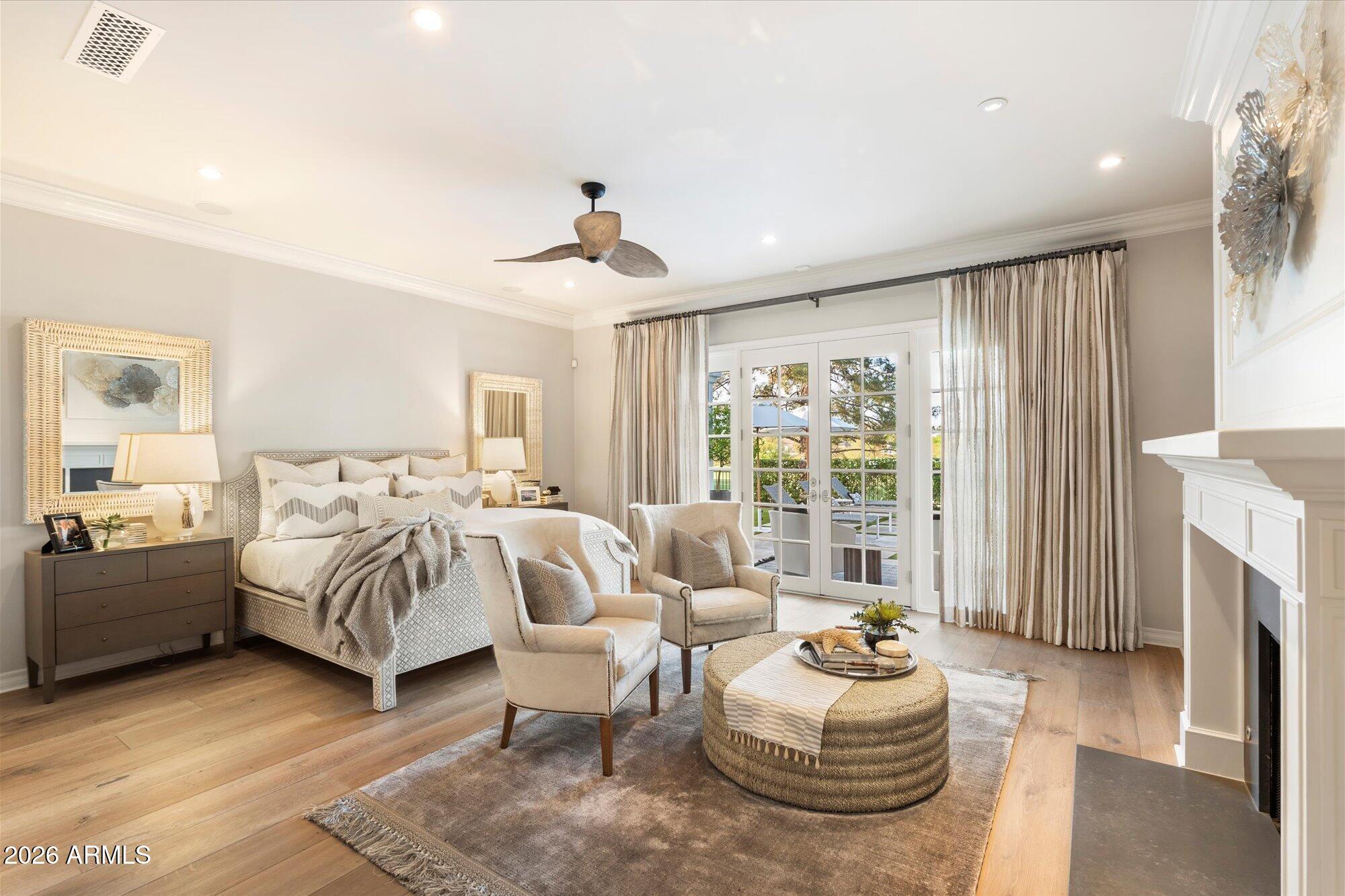 CAMELBACK COUNTRY ESTATES UNIT 4 - Residential