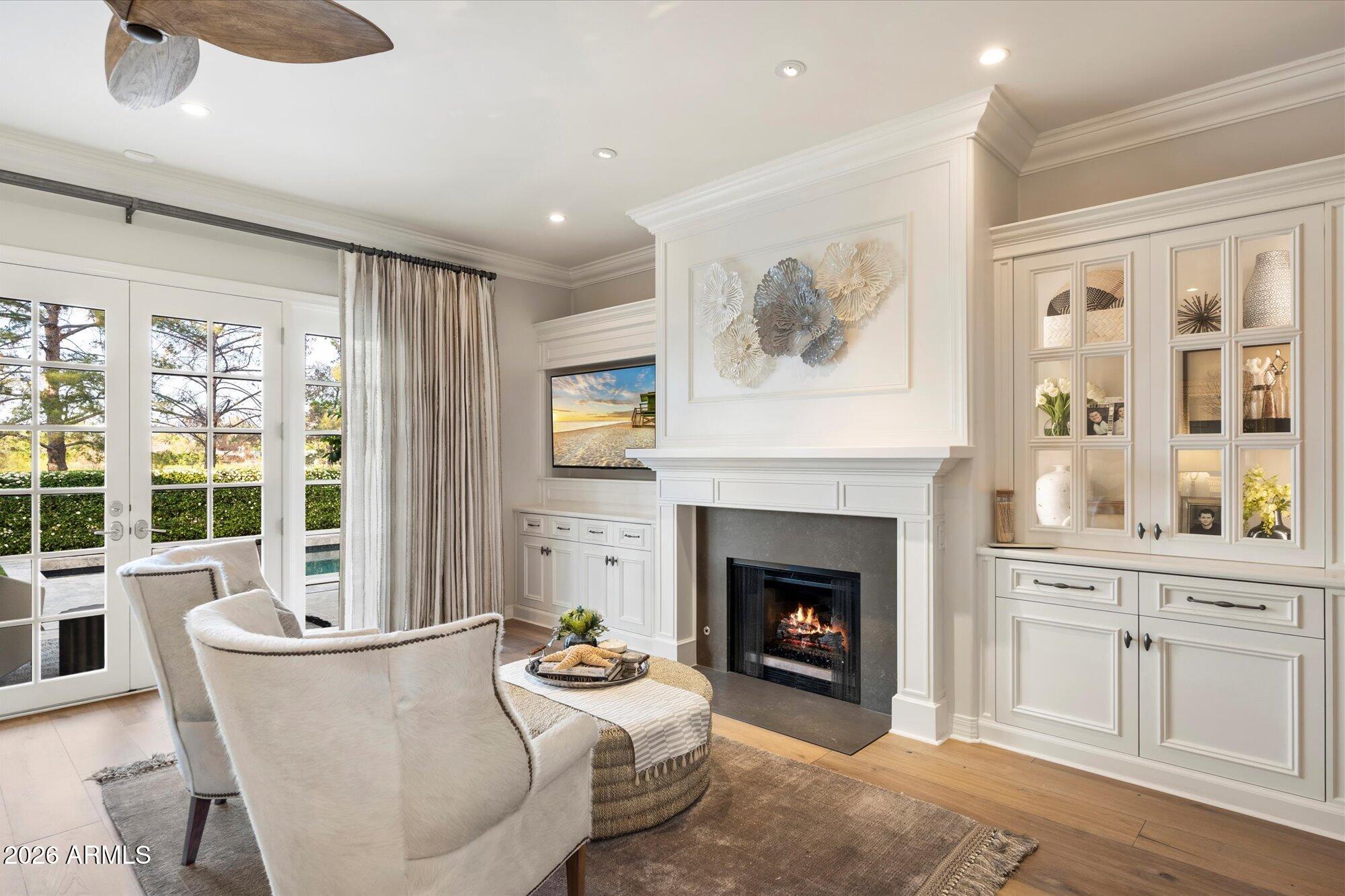CAMELBACK COUNTRY ESTATES UNIT 4 - Residential