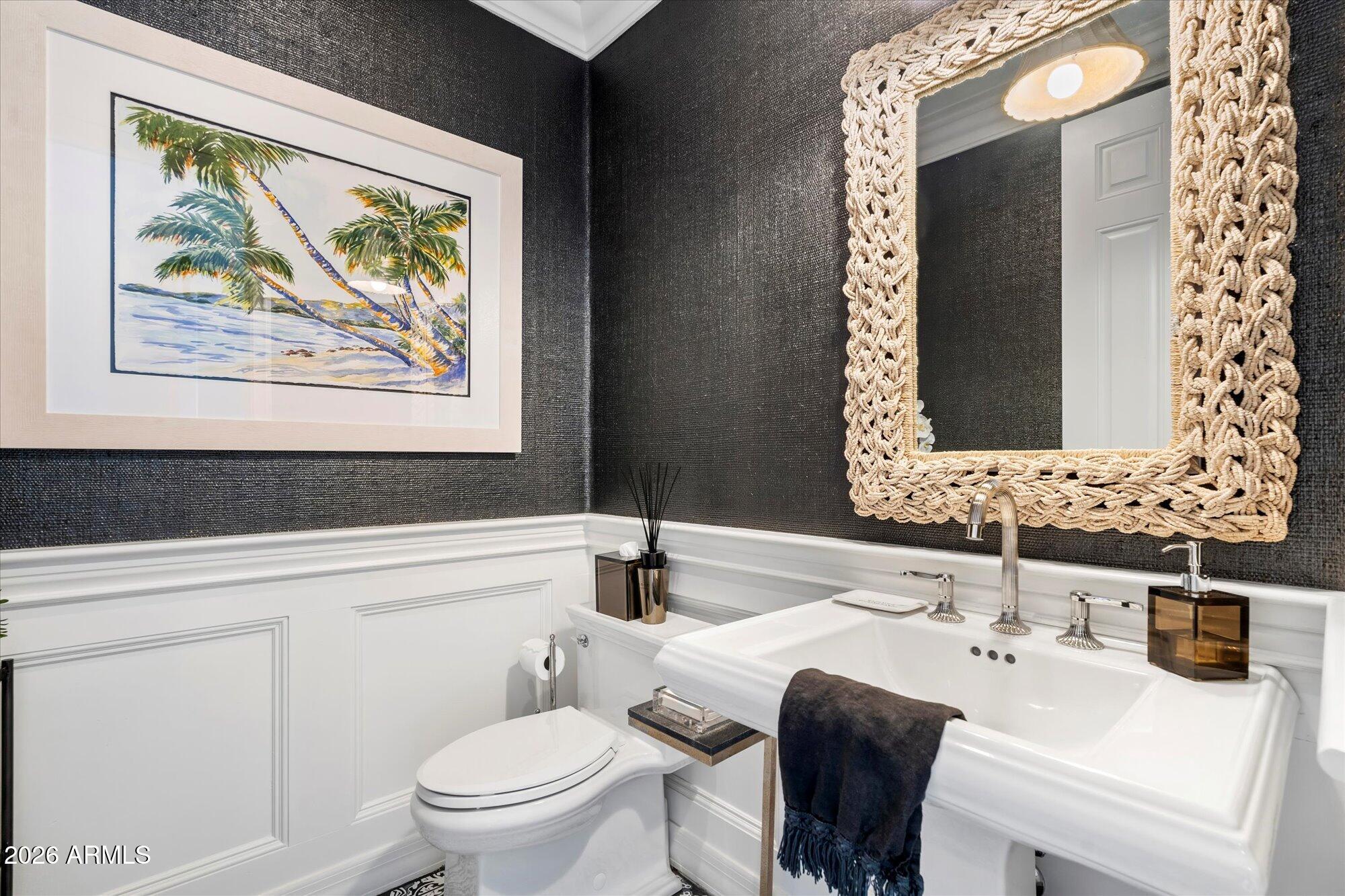 CAMELBACK COUNTRY ESTATES UNIT 4 - Residential