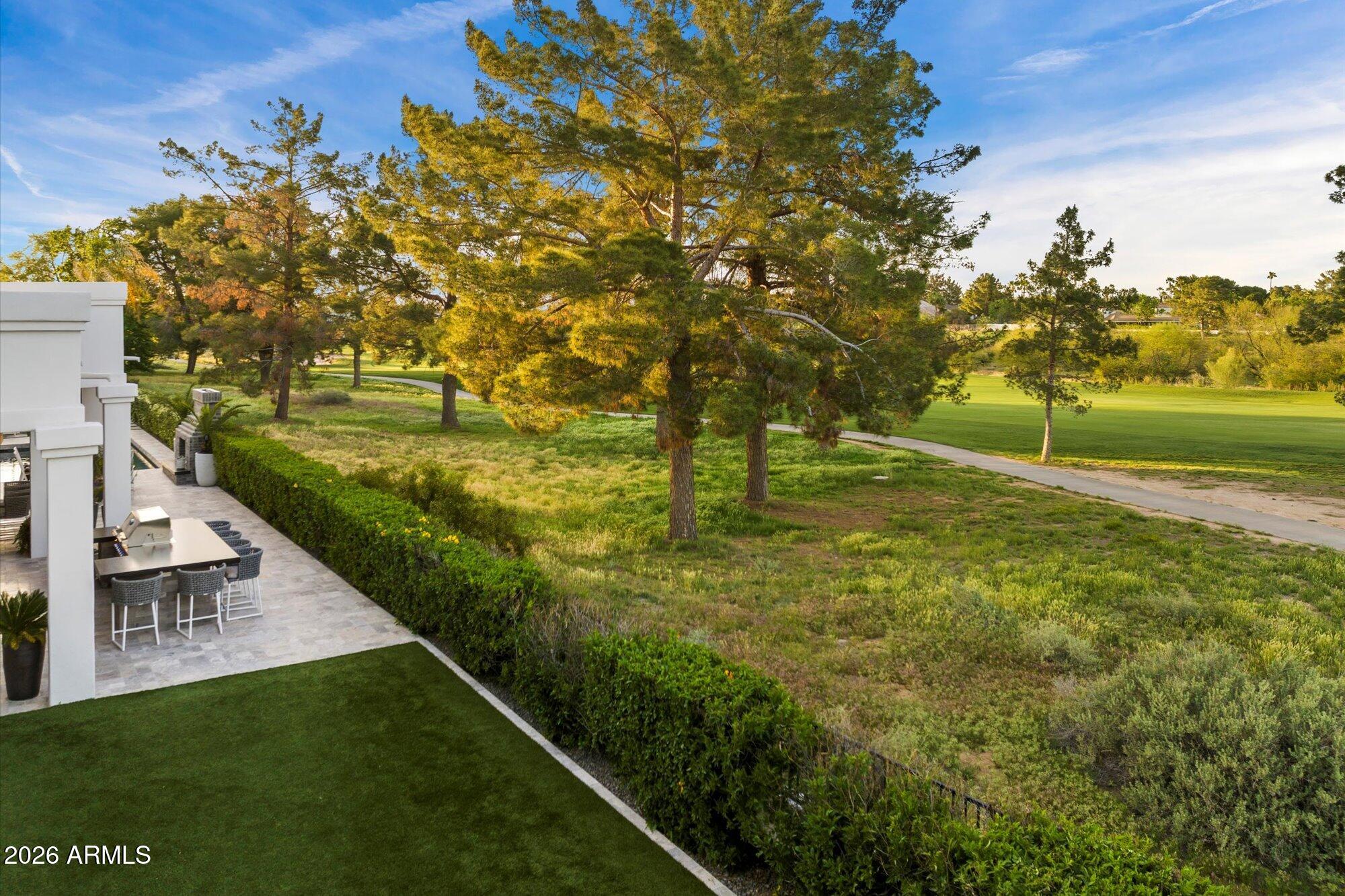 CAMELBACK COUNTRY ESTATES UNIT 4 - Residential