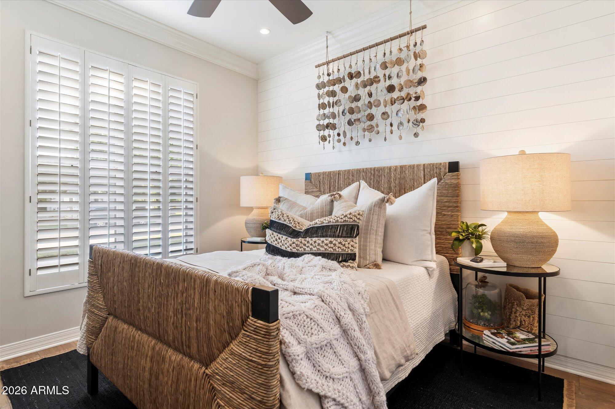 CAMELBACK COUNTRY ESTATES UNIT 4 - Residential