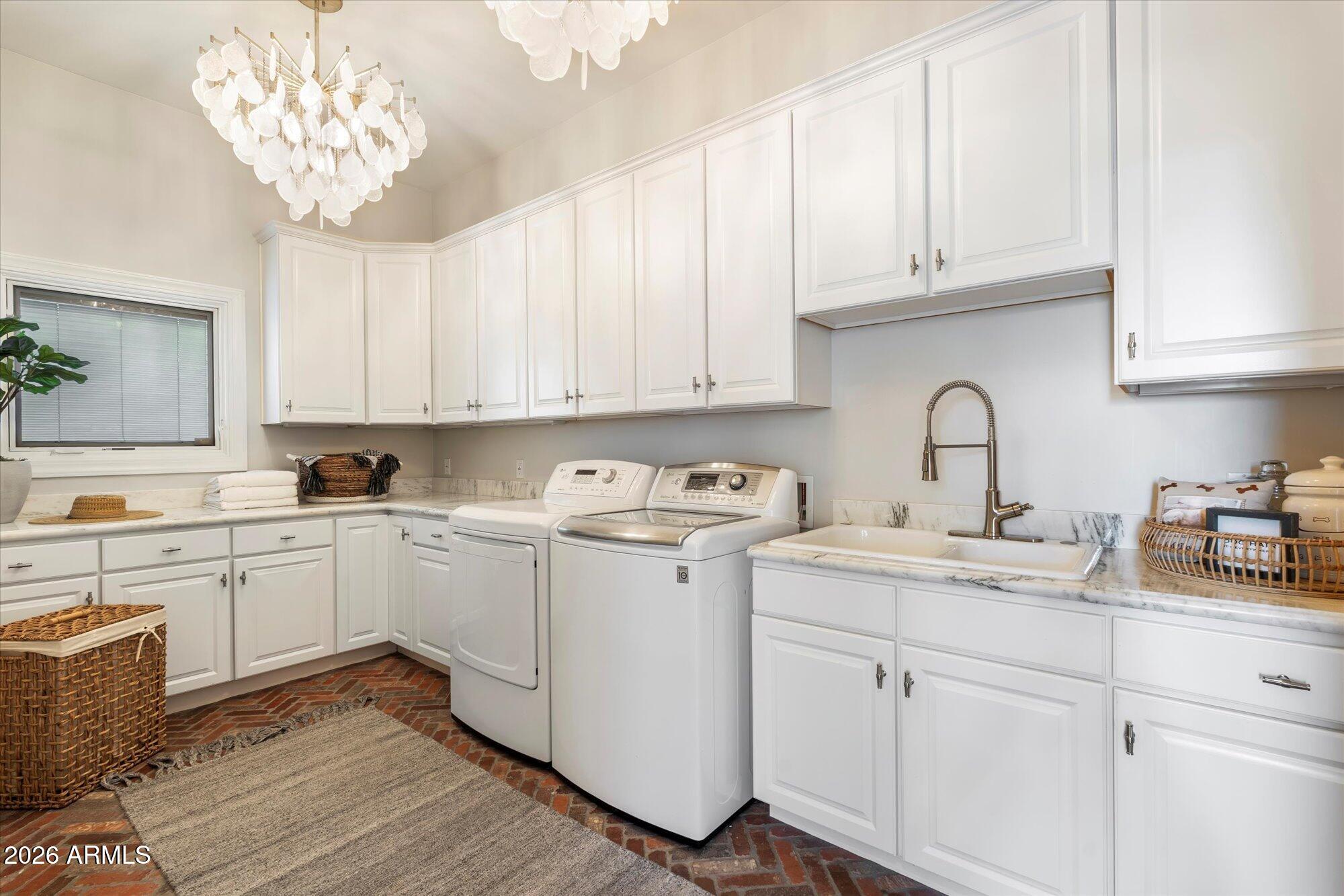 CAMELBACK COUNTRY ESTATES UNIT 4 - Residential