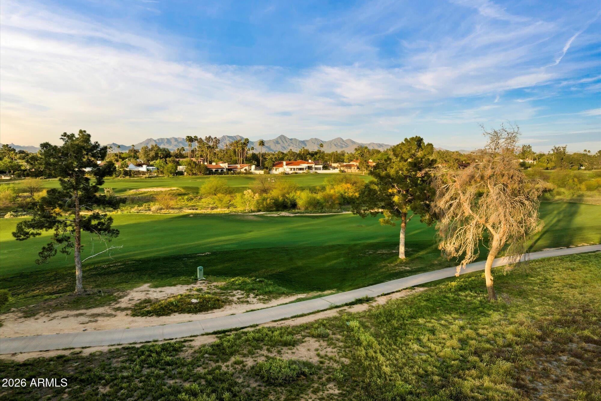 CAMELBACK COUNTRY ESTATES UNIT 4 - Residential