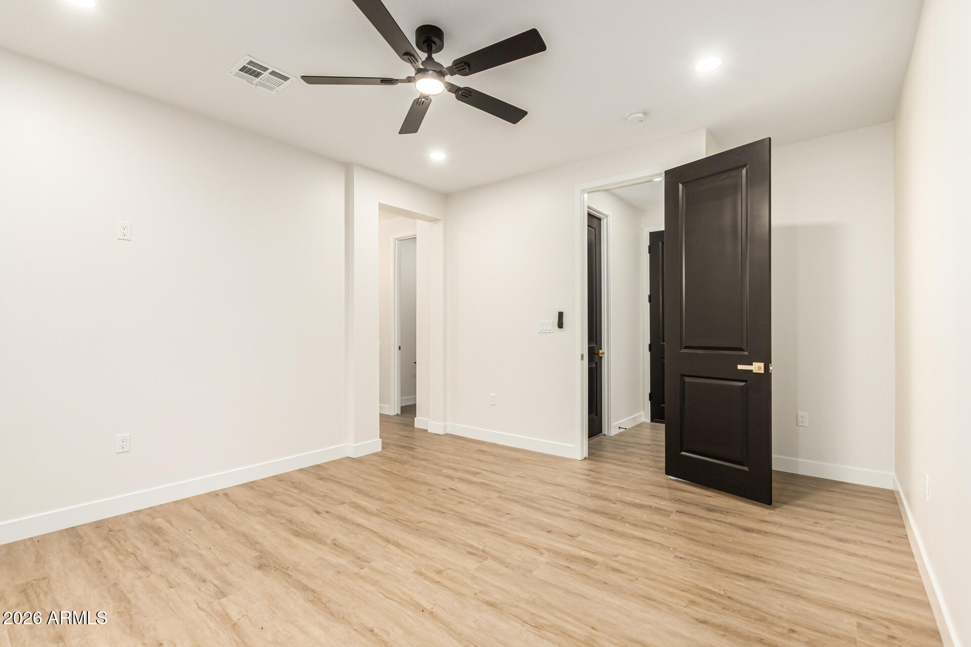 COYOTE RIDGE - Residential
