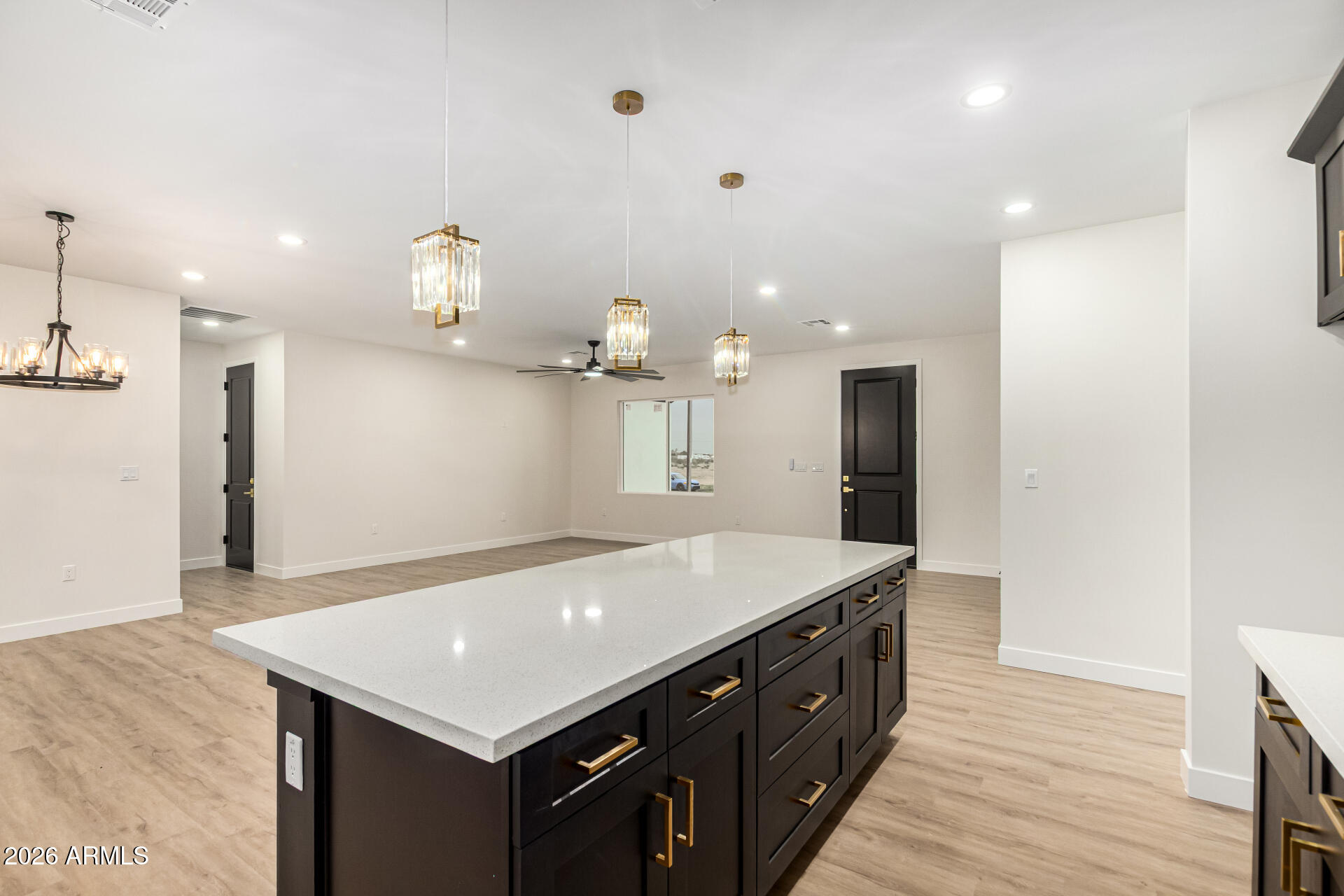 COYOTE RIDGE - Residential
