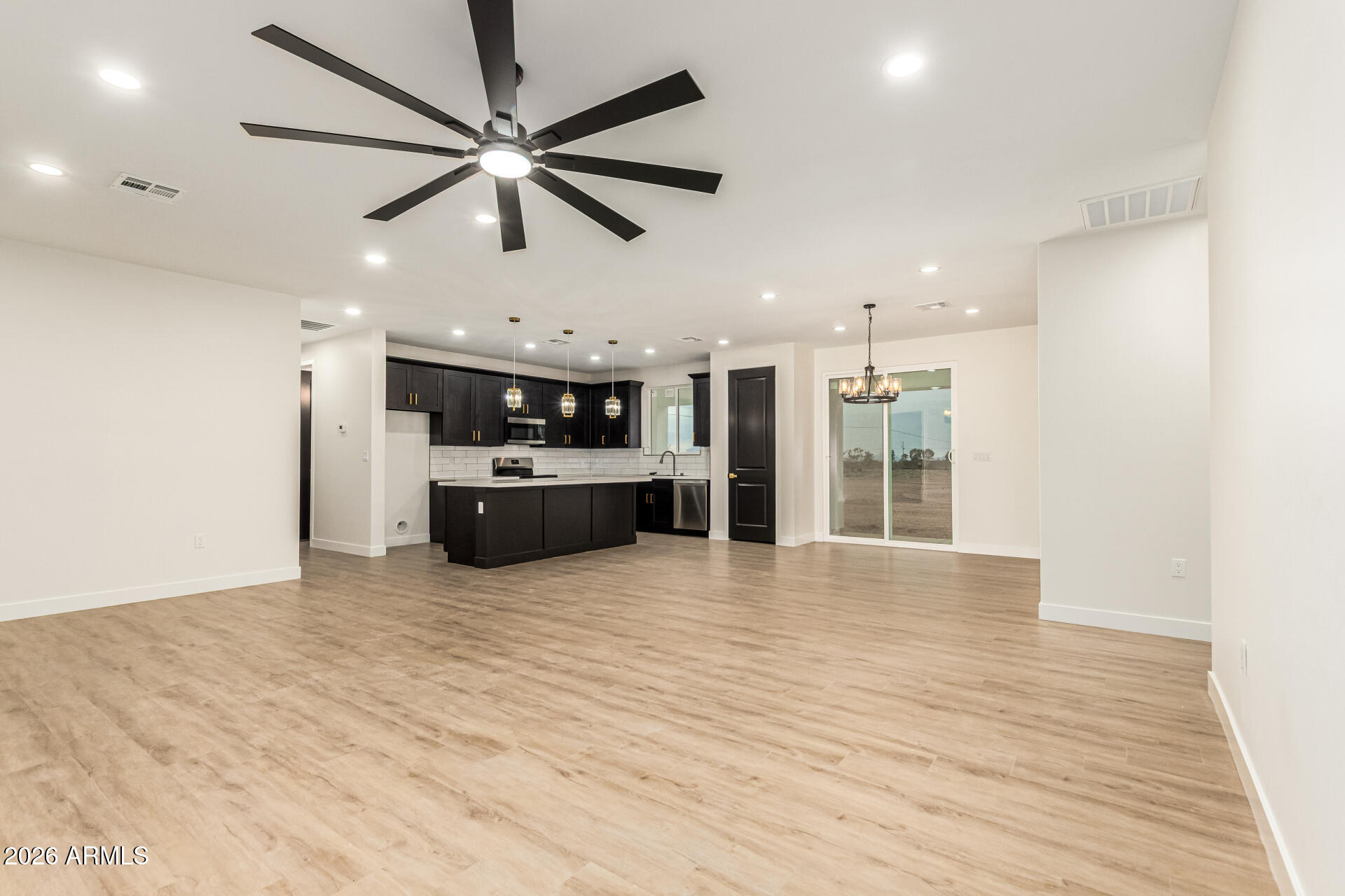 COYOTE RIDGE - Residential