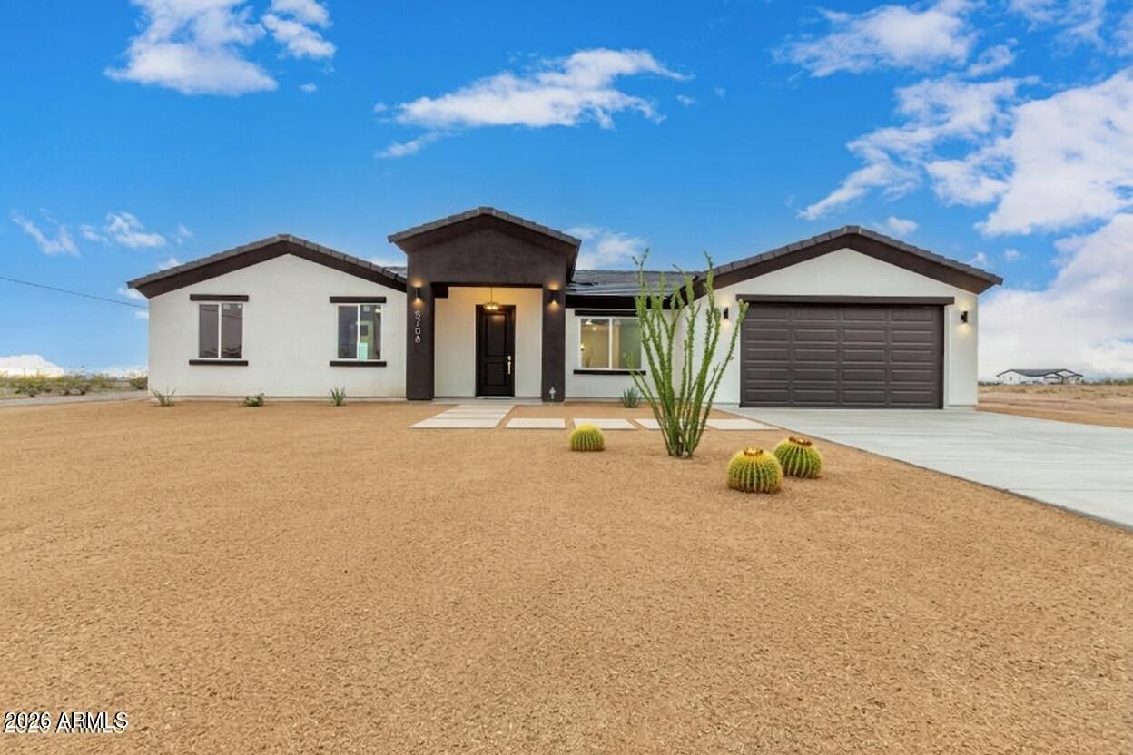 COYOTE RIDGE - Residential