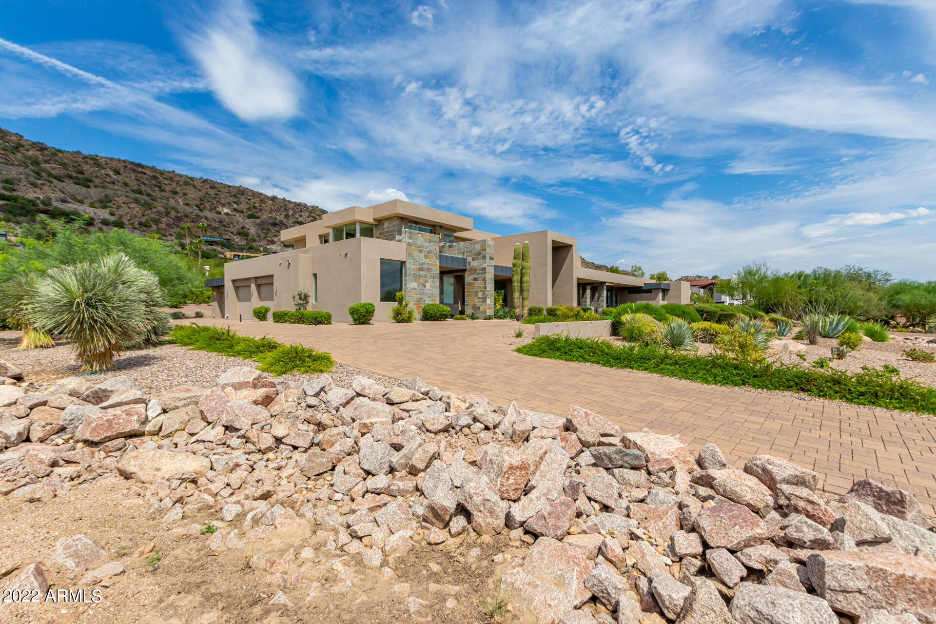 CLUB ESTATES - Residential