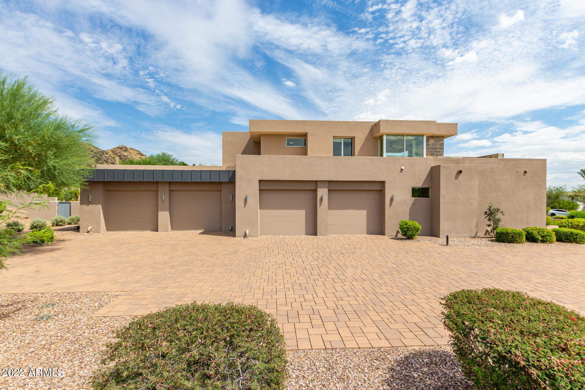 CLUB ESTATES - Residential
