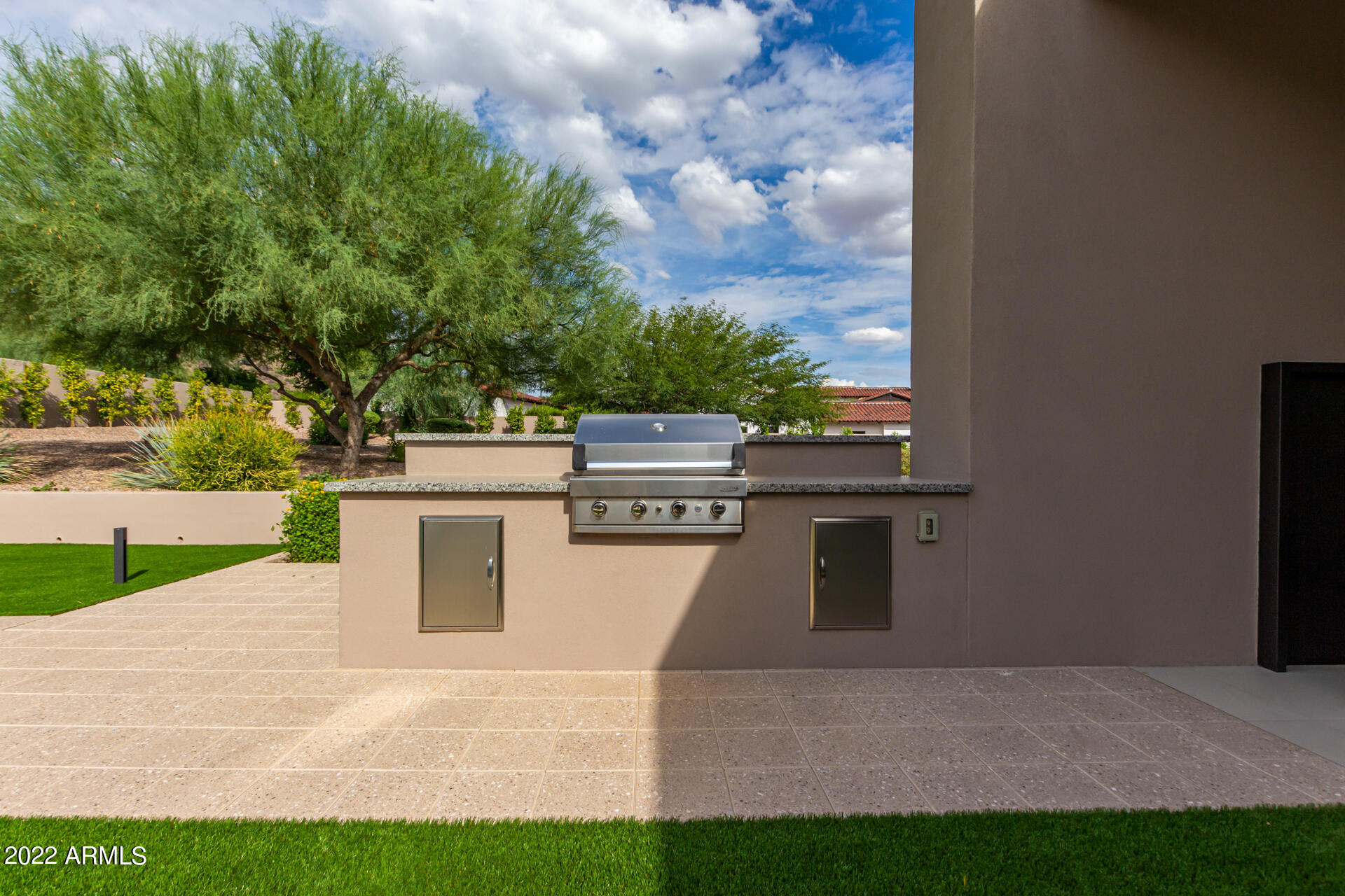 CLUB ESTATES - Residential