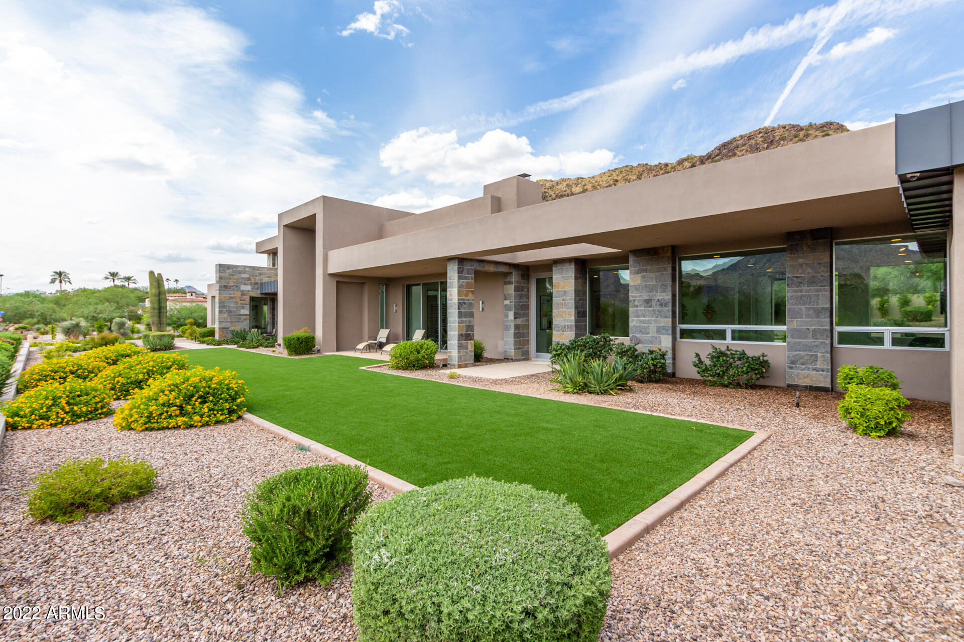 CLUB ESTATES - Residential