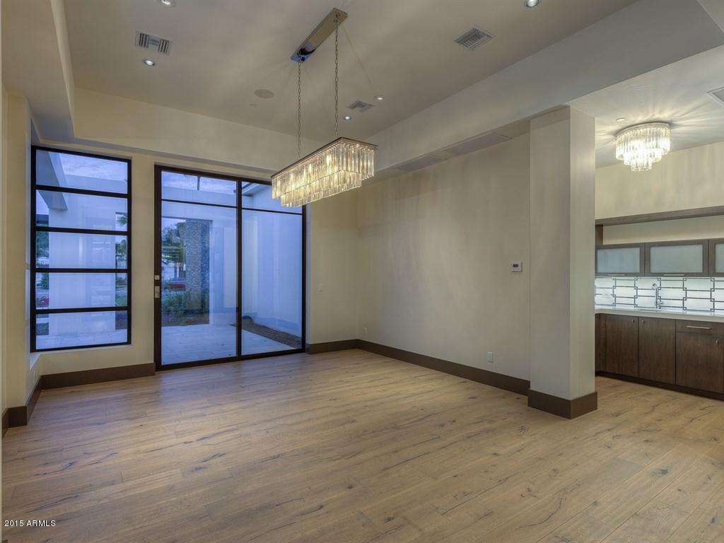 PARADISE VALLEY FARMS - Residential