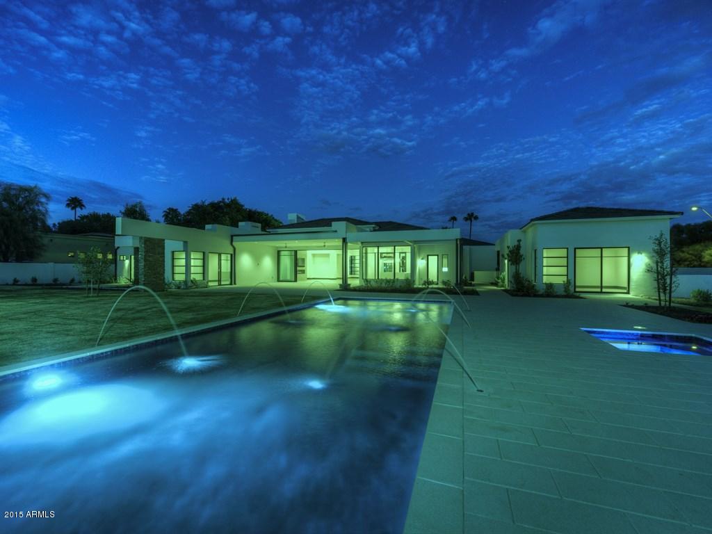 PARADISE VALLEY FARMS - Residential