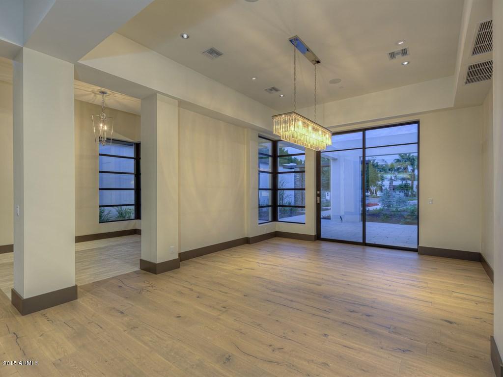 PARADISE VALLEY FARMS - Residential