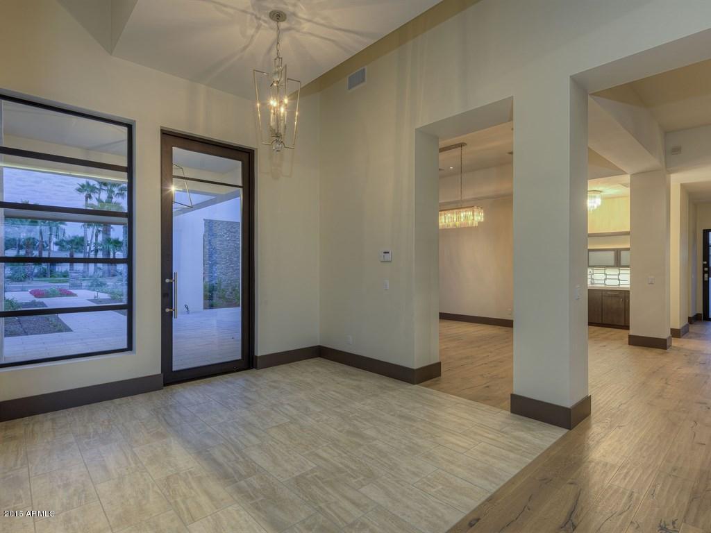 PARADISE VALLEY FARMS - Residential