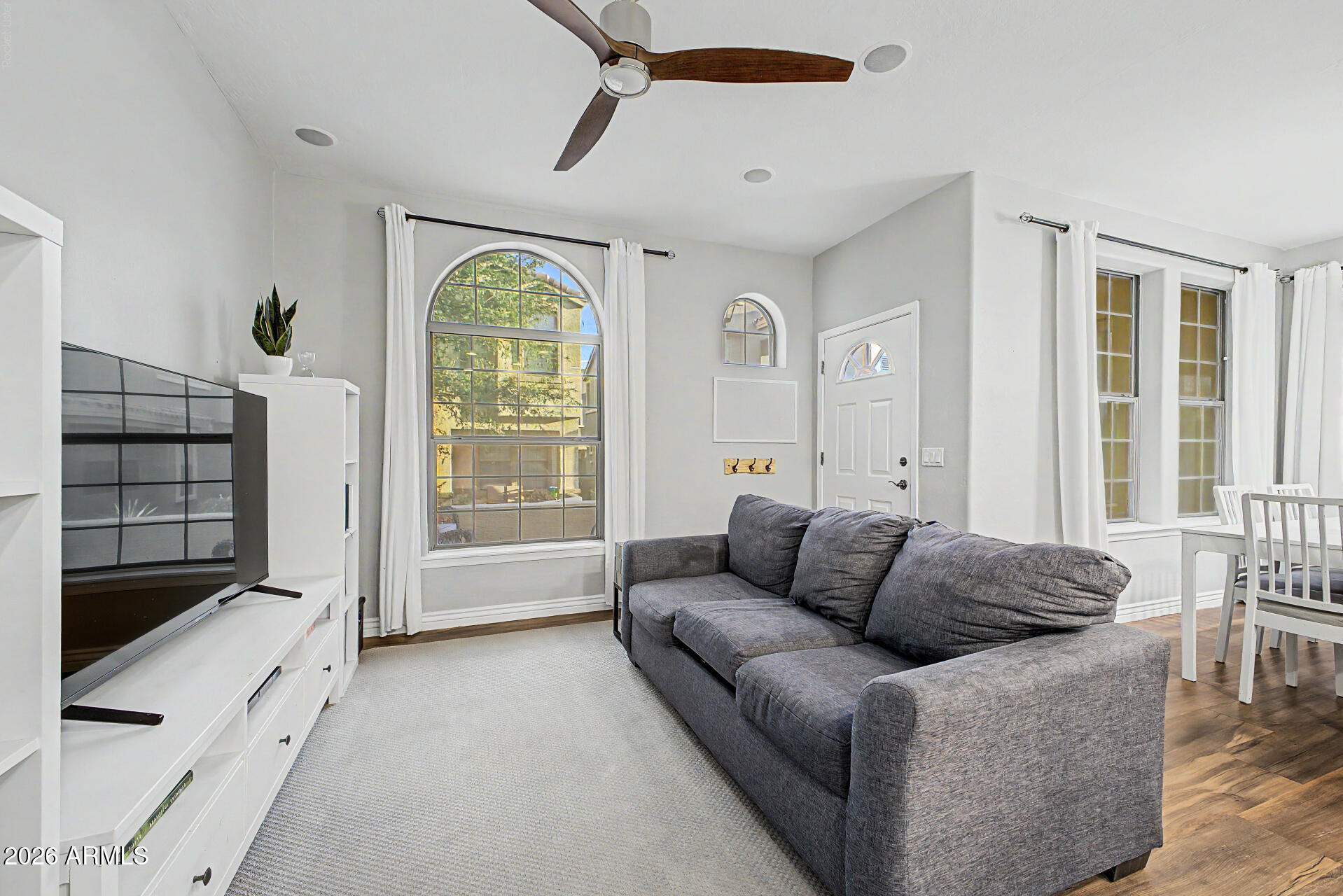 Strada Townhomes - Residential