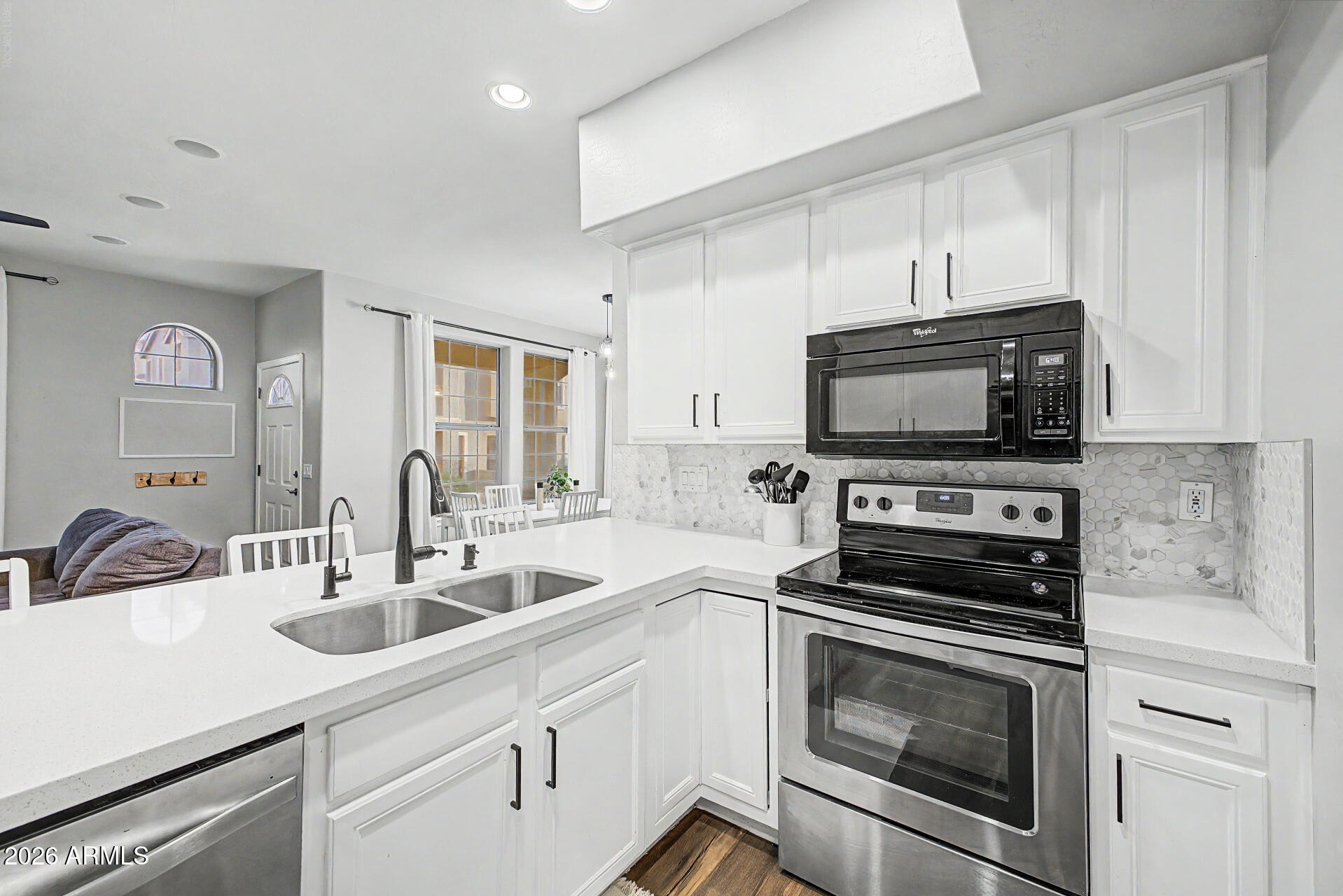 Strada Townhomes - Residential