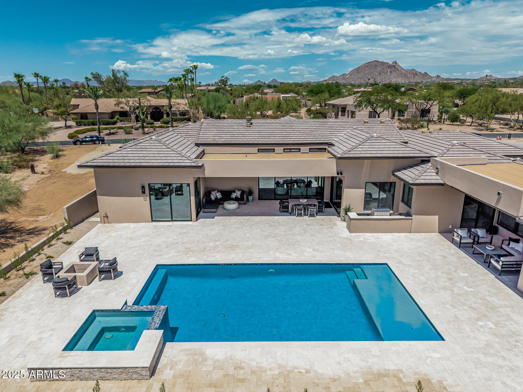 PINNACLE PEAK ESTATES - Residential