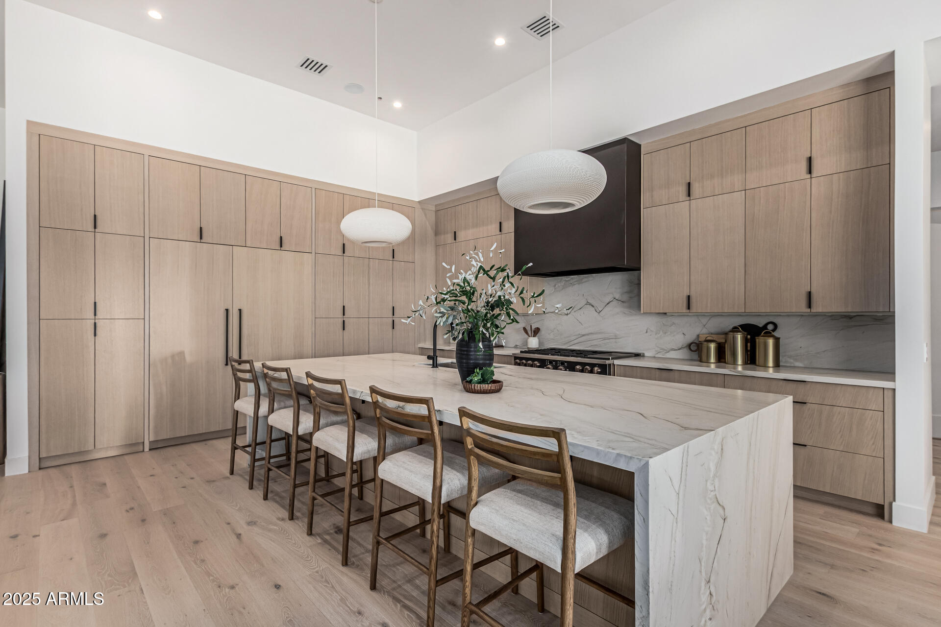 PINNACLE PEAK ESTATES - Residential