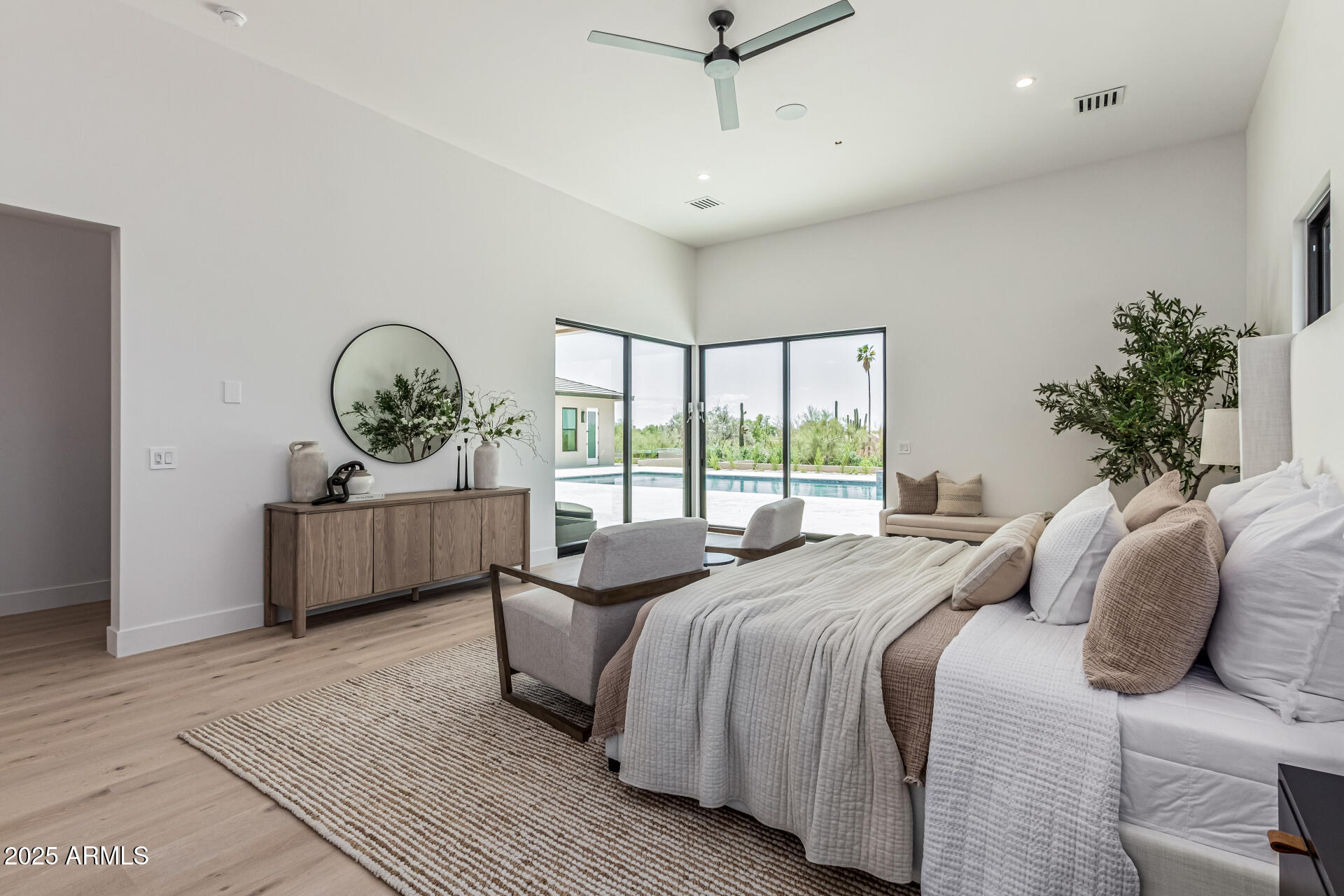 PINNACLE PEAK ESTATES - Residential