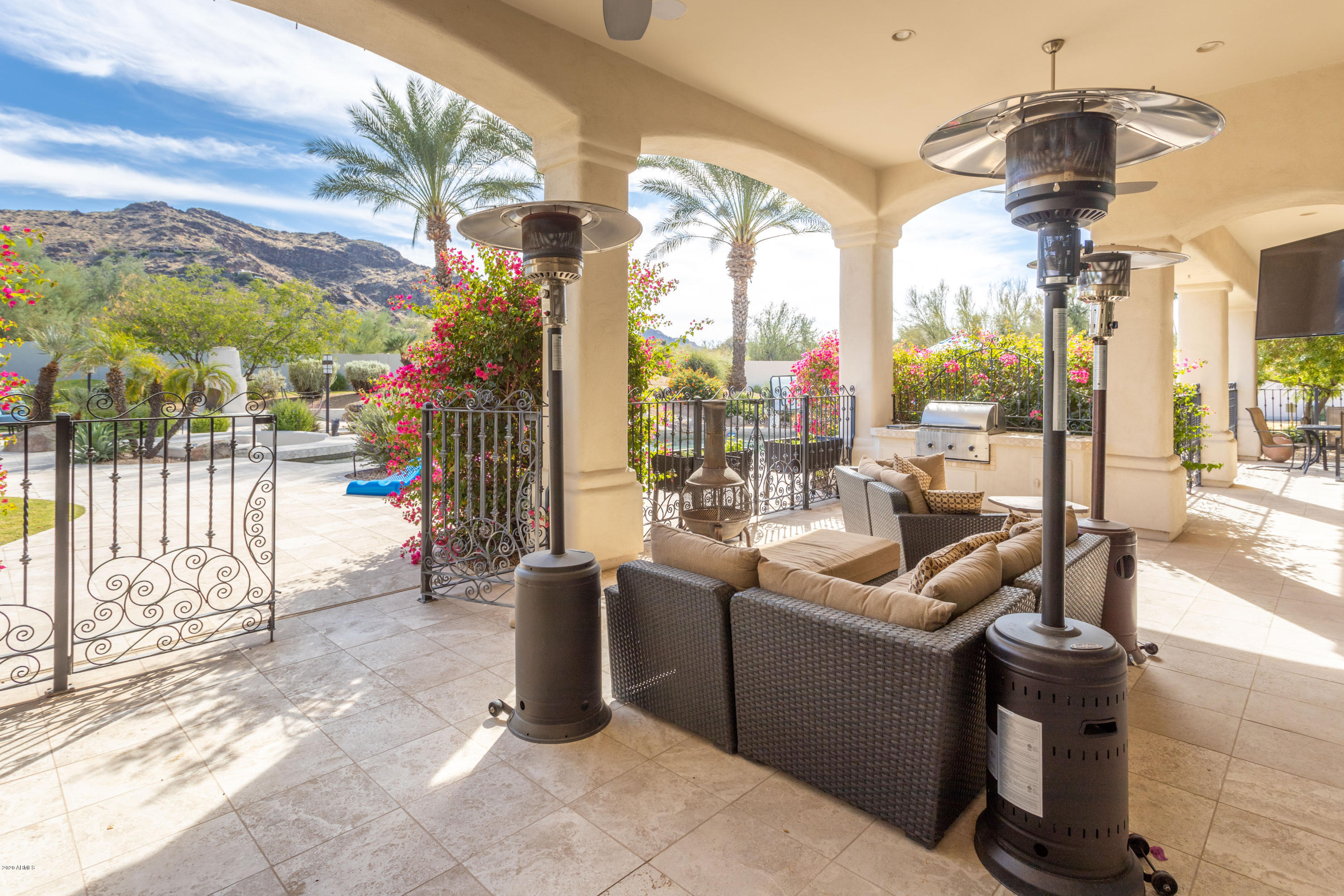 CANYON HORIZONS - Residential