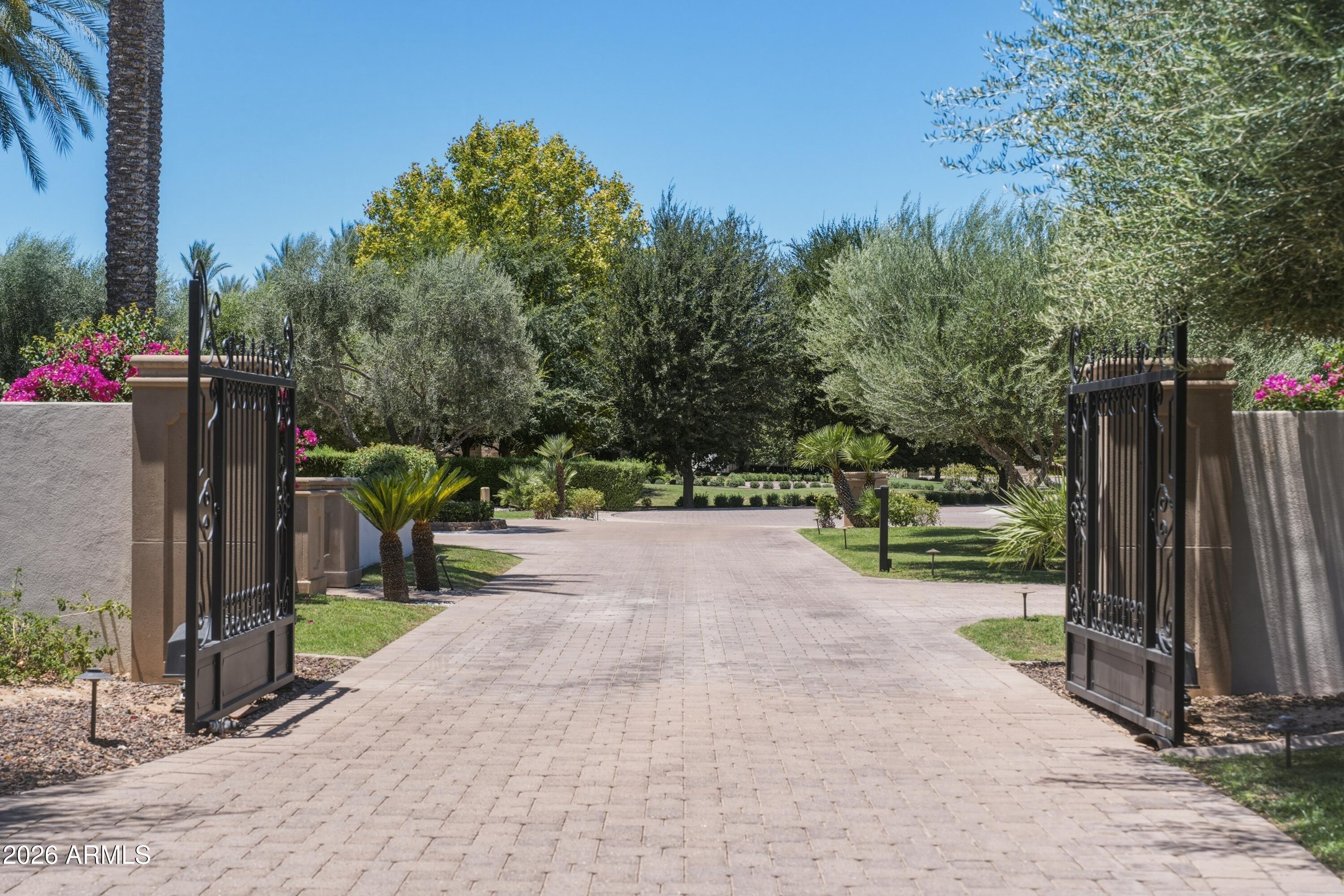 VILLARESI - Residential