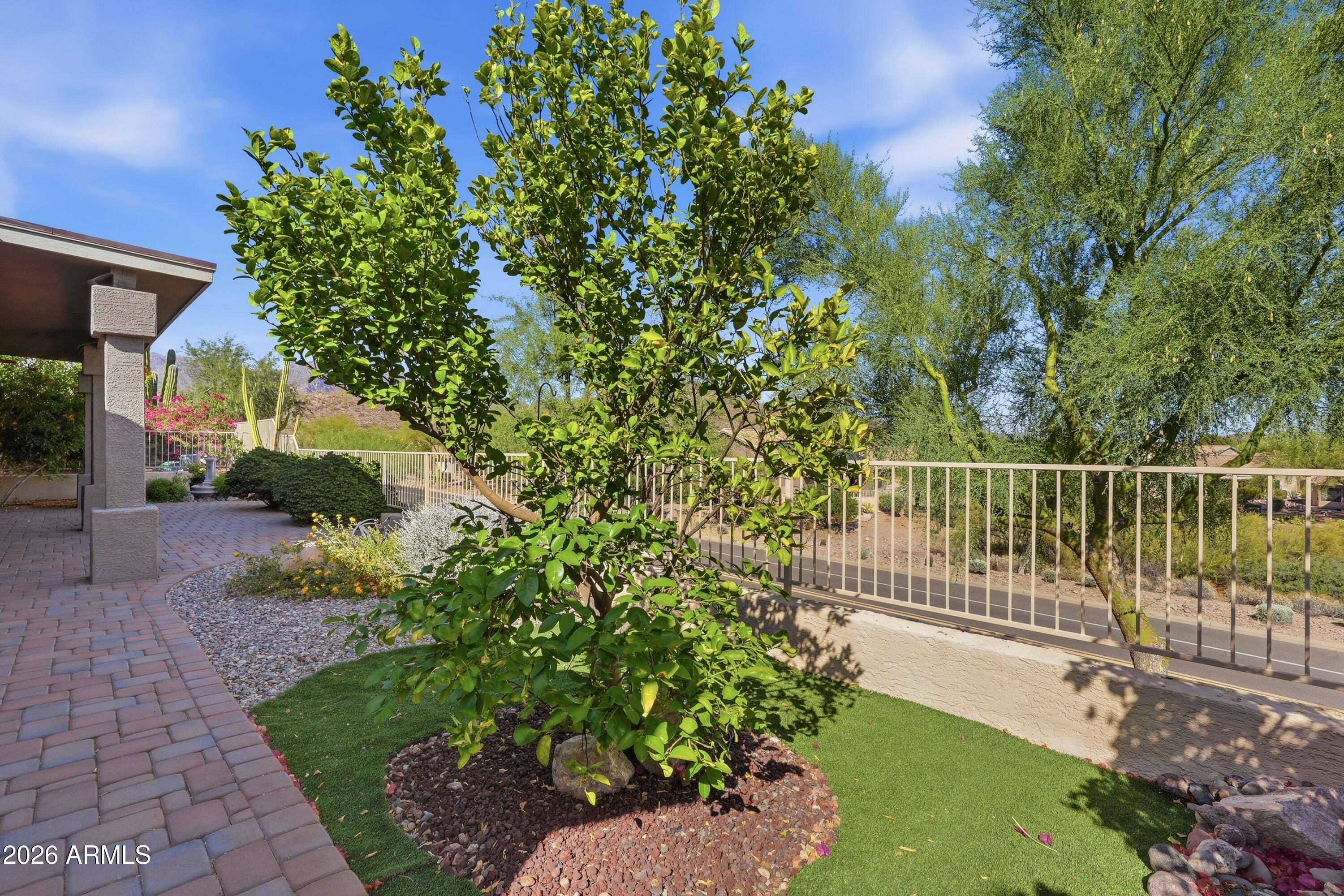 MOUNTAINGATE AT MOUNTAINBROOK VILLAGE - Residential