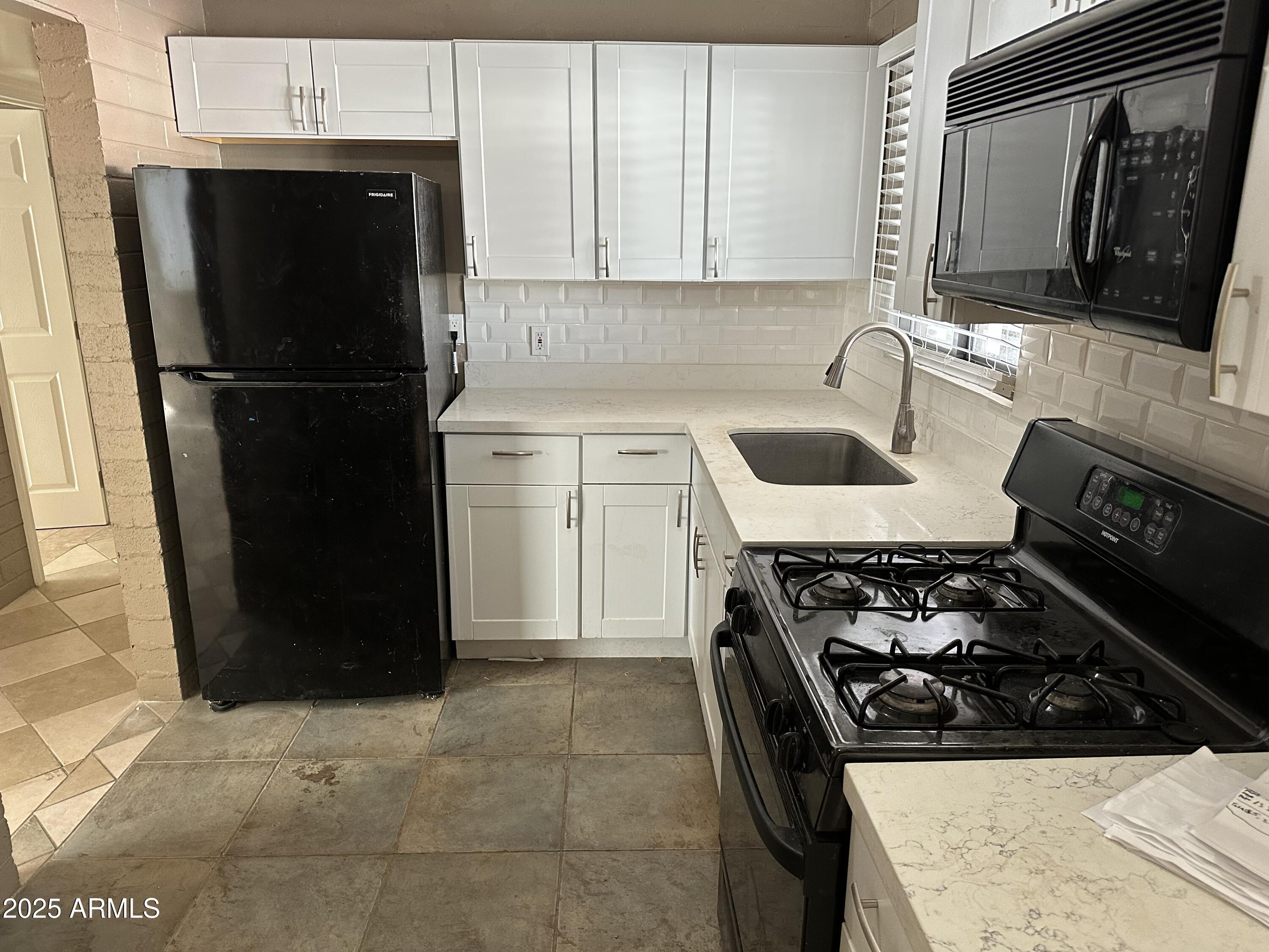 WILLACKER HOMES - Residential
