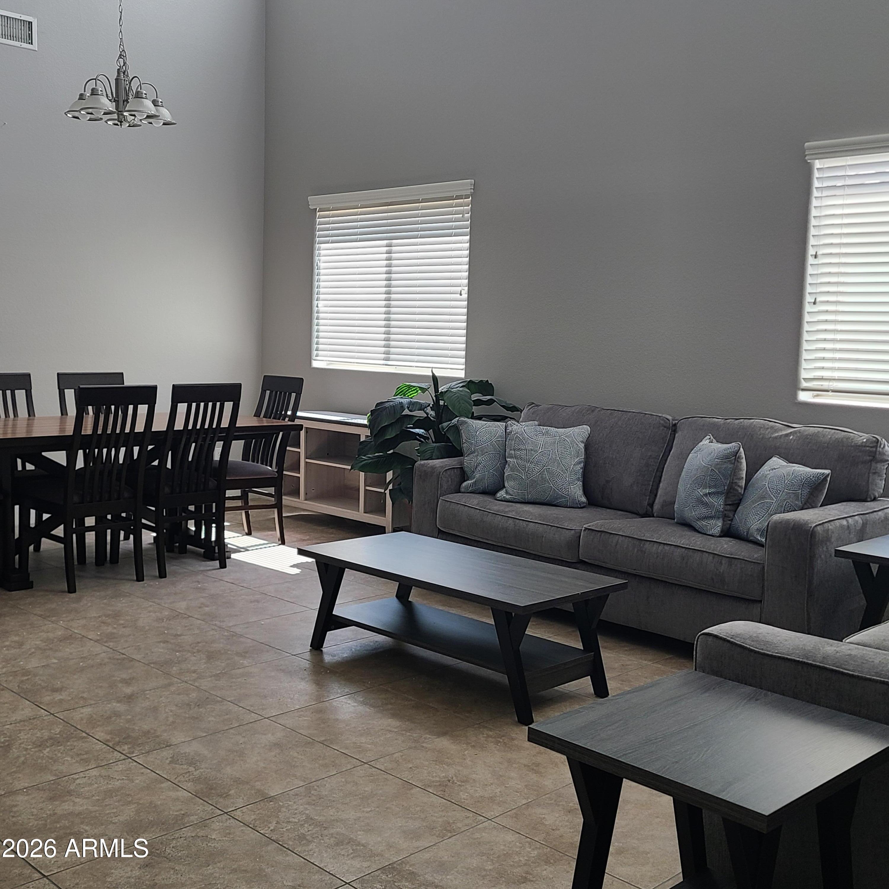 CAMINO A LAGO SOUTH UNIT 7 - Residential Lease