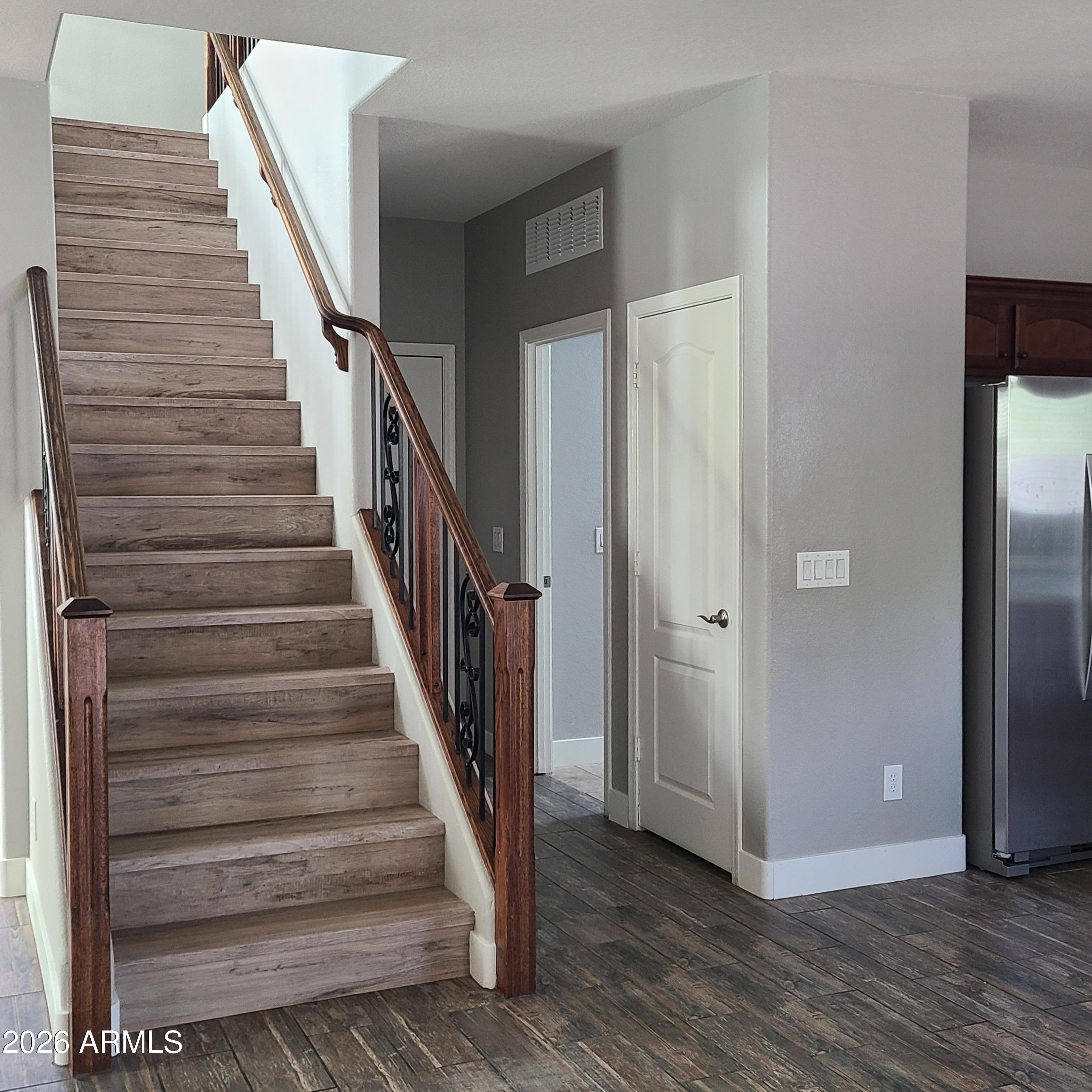 CAMINO A LAGO SOUTH UNIT 7 - Residential Lease