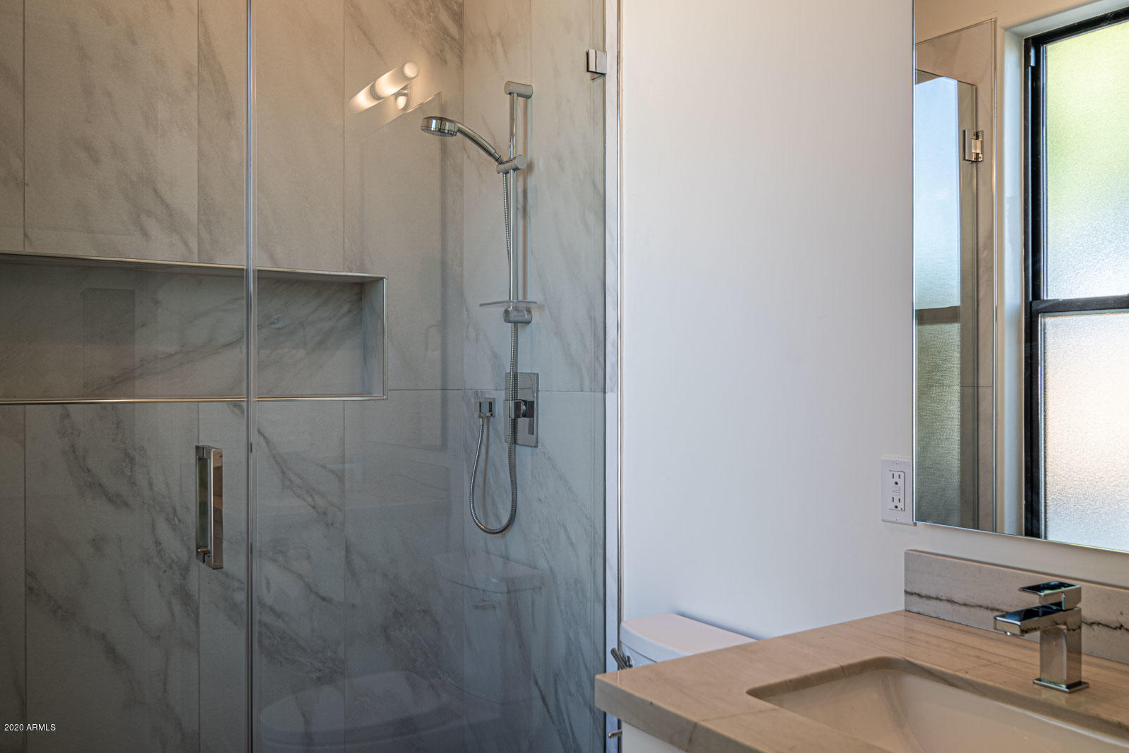 CAMELBACK COUNTRY ESTATES UNIT 3 - Residential