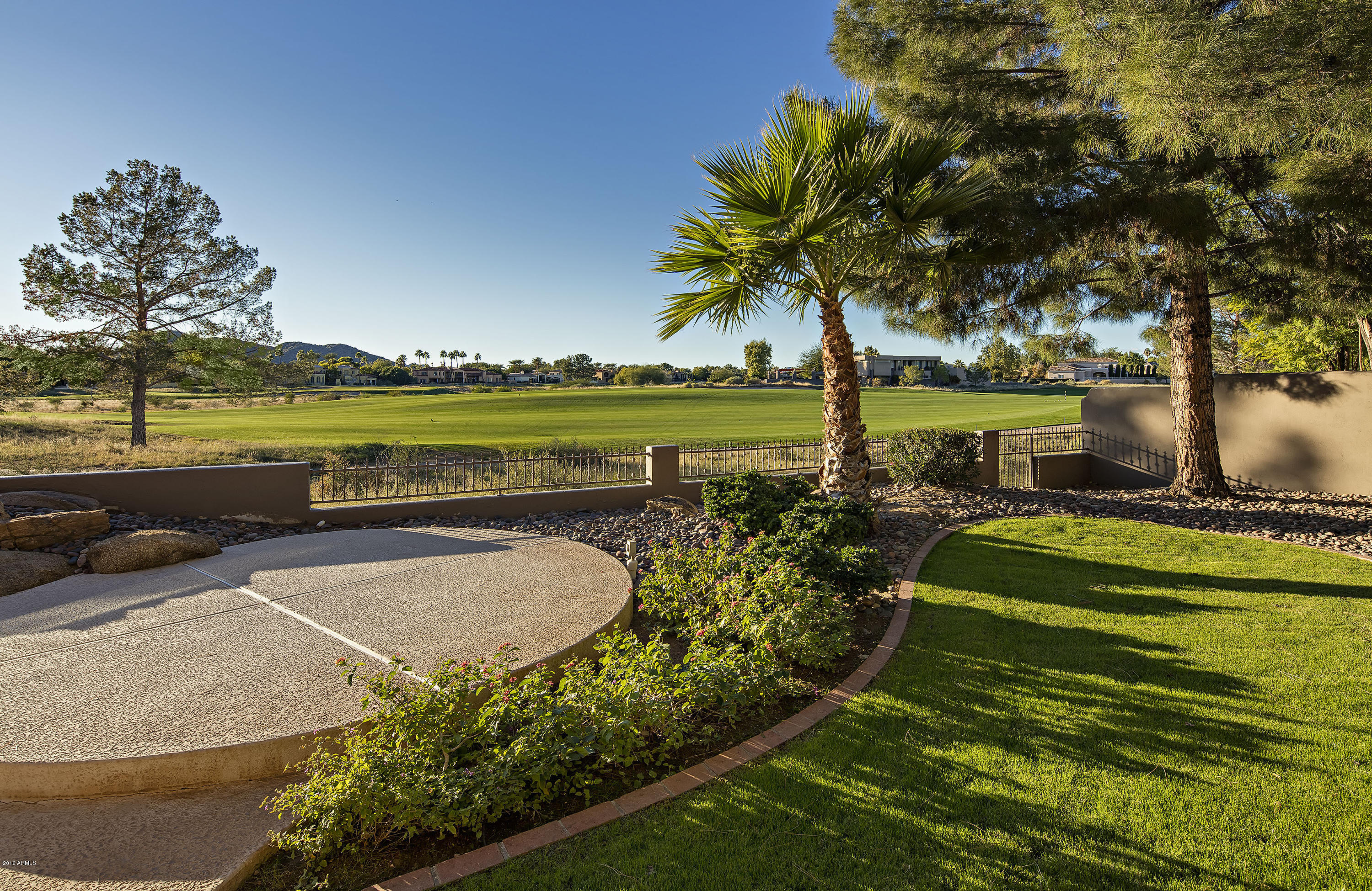 CAMELBACK COUNTRY ESTATES UNIT 3 - Residential