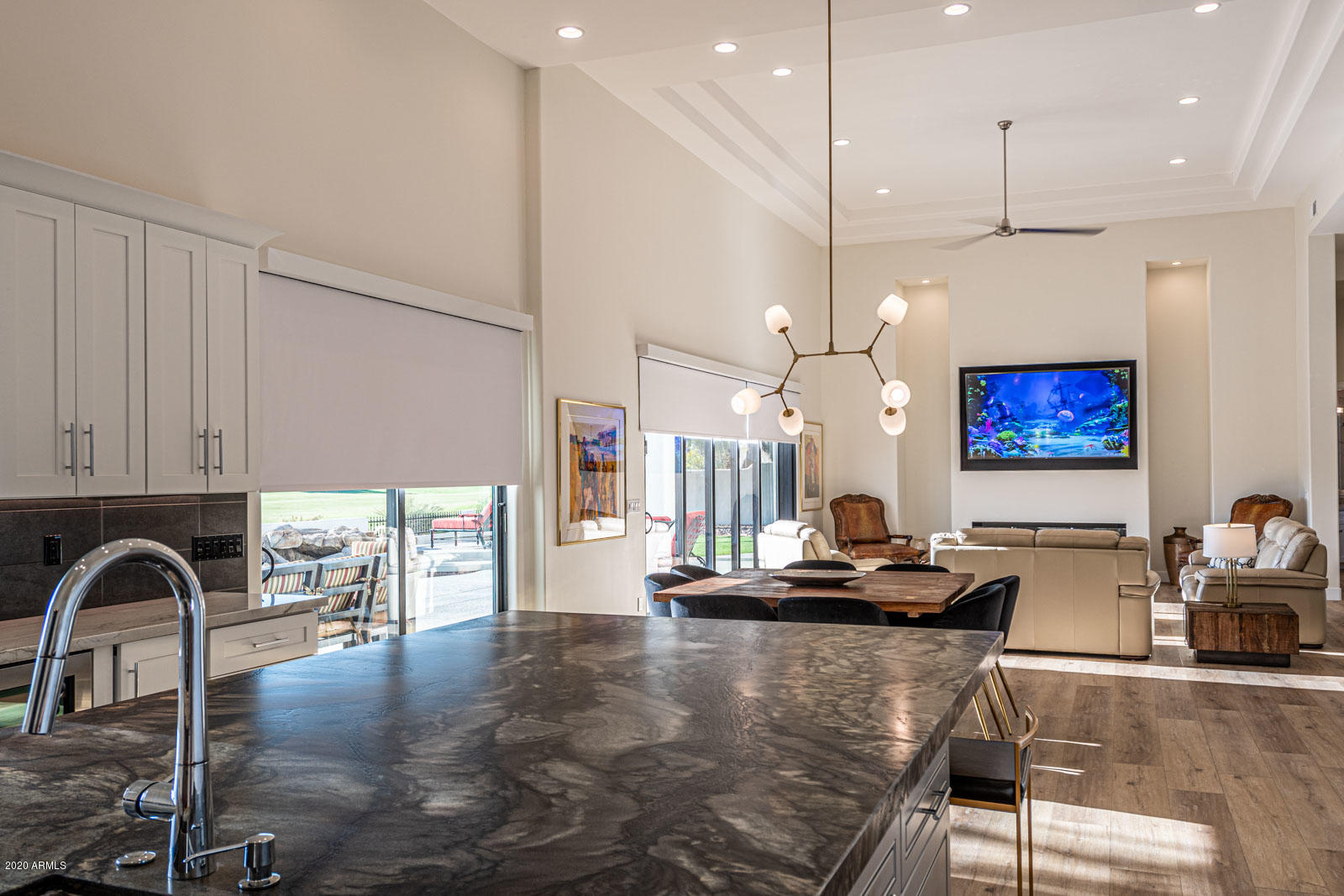 CAMELBACK COUNTRY ESTATES UNIT 3 - Residential