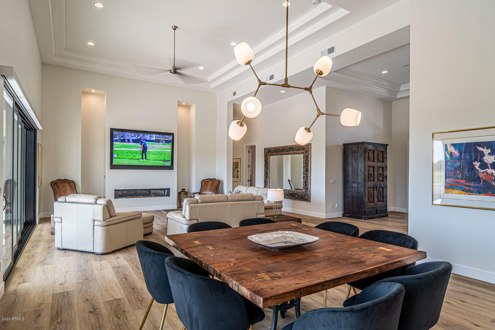 CAMELBACK COUNTRY ESTATES UNIT 3 - Residential