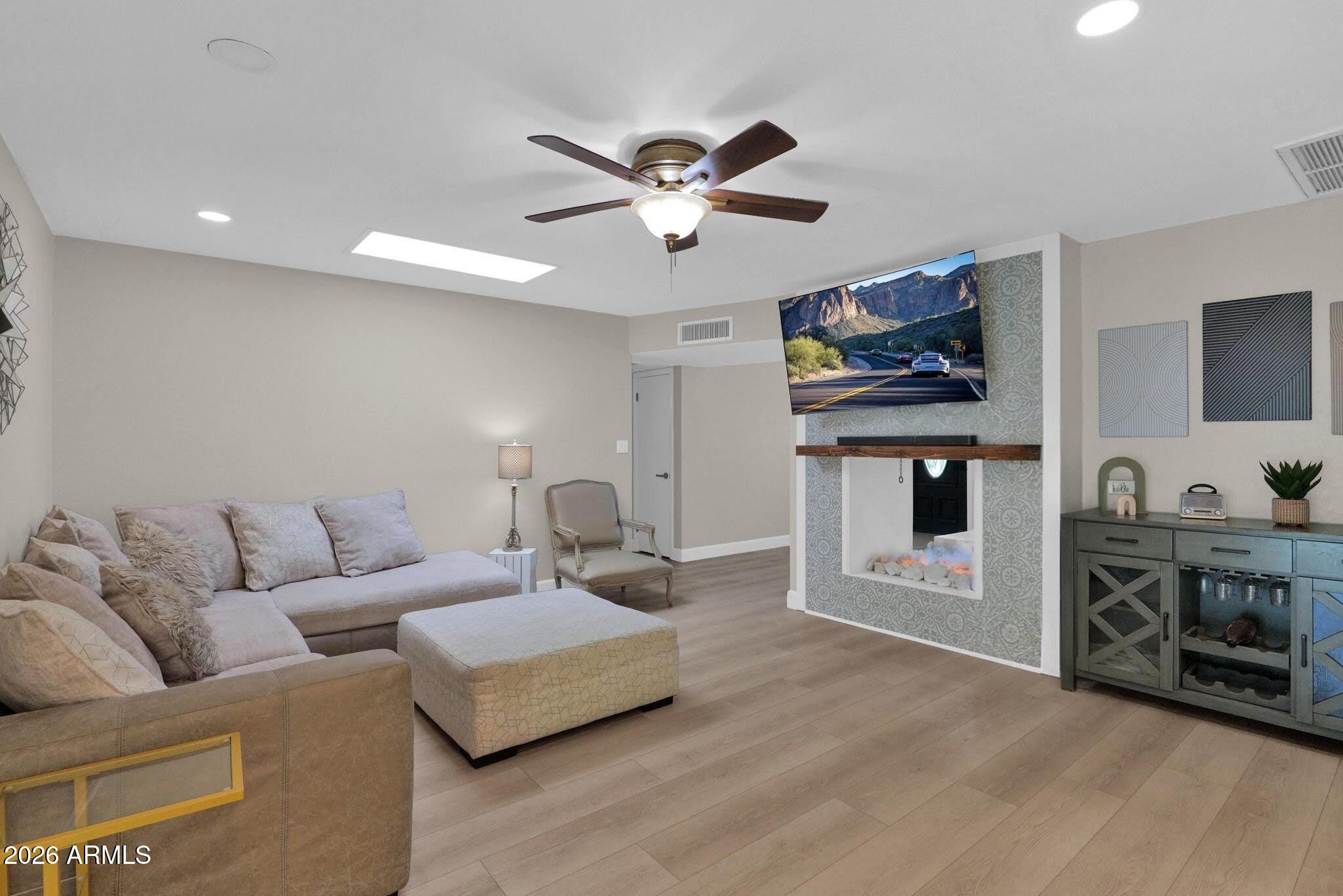 CANDLELIGHT ESTATES 4 - Residential