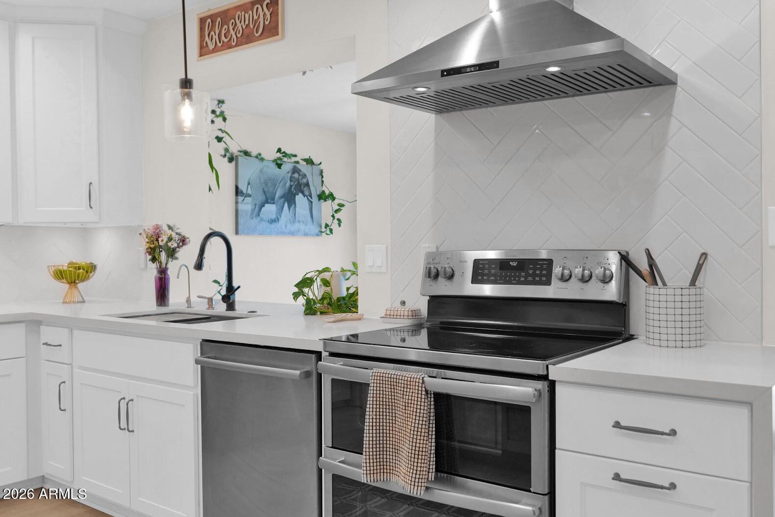 CANDLELIGHT ESTATES 4 - Residential