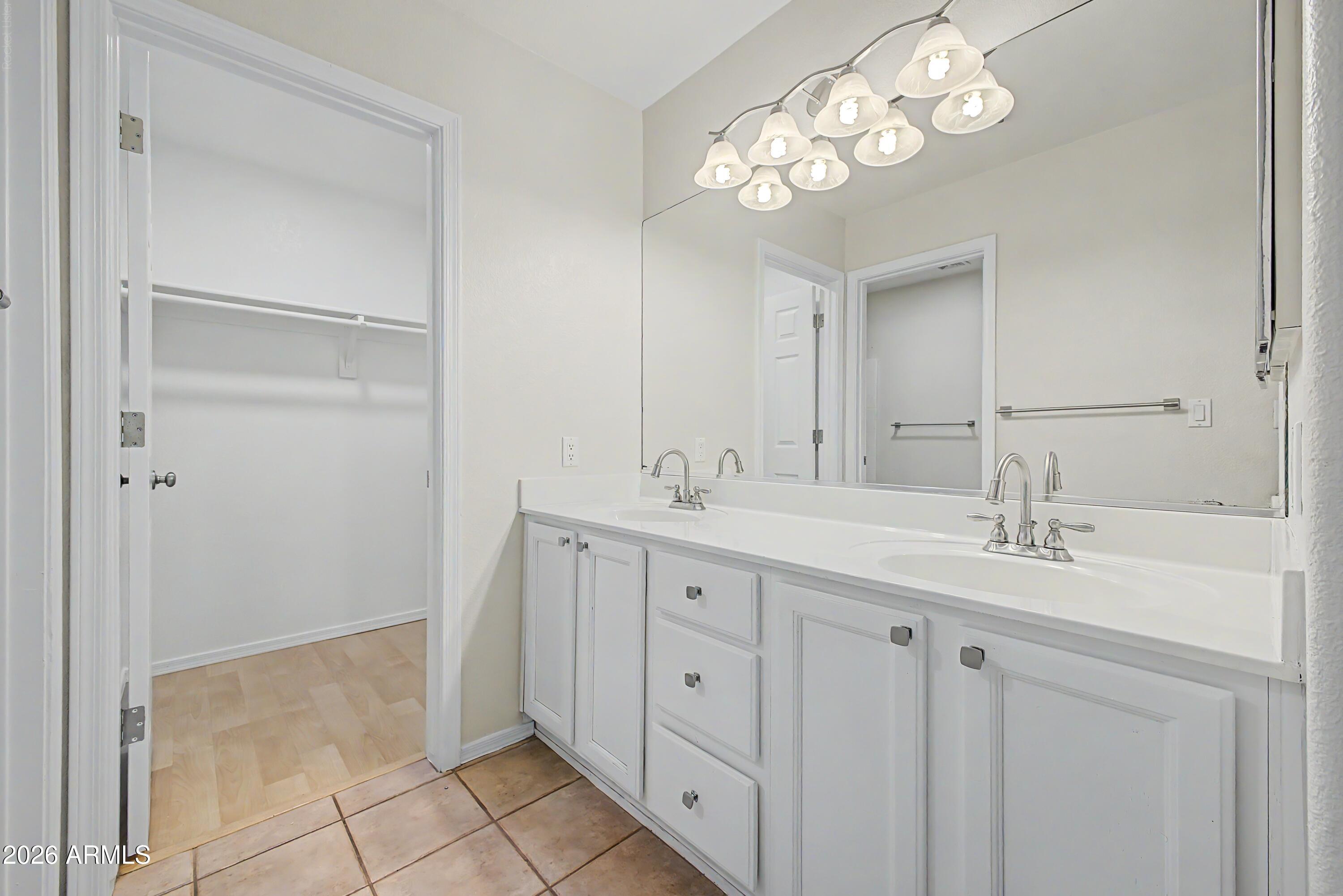 BEACH CLUB VILLAGE AT VAL VISTA LAKES UNIT 1-198 - Residential