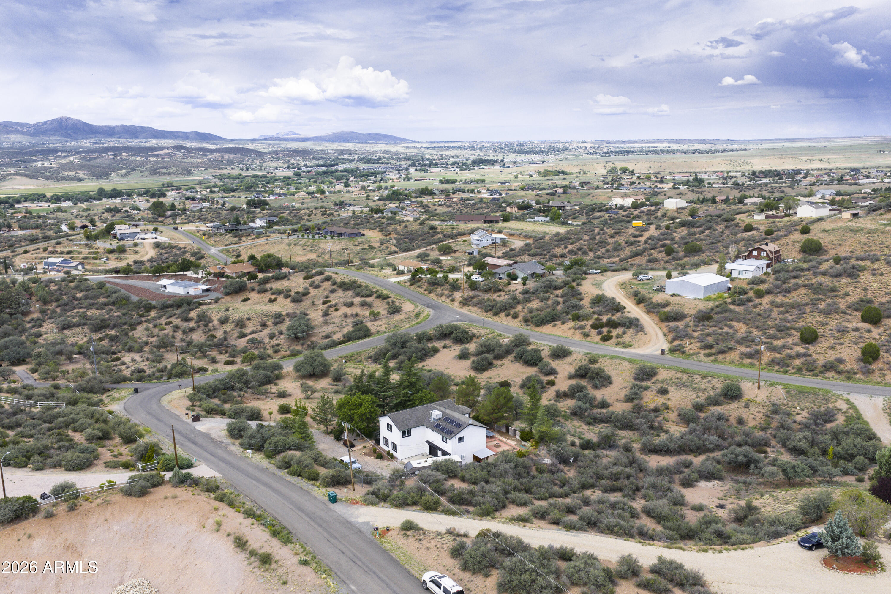 COMMAND ESTATES - Residential